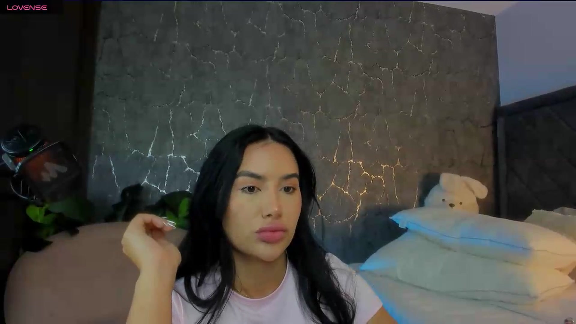 Gallery image thumbnail from Caro_Cano's myfreecams stream on, 06/11/2026, 16:49 image 11 of 20