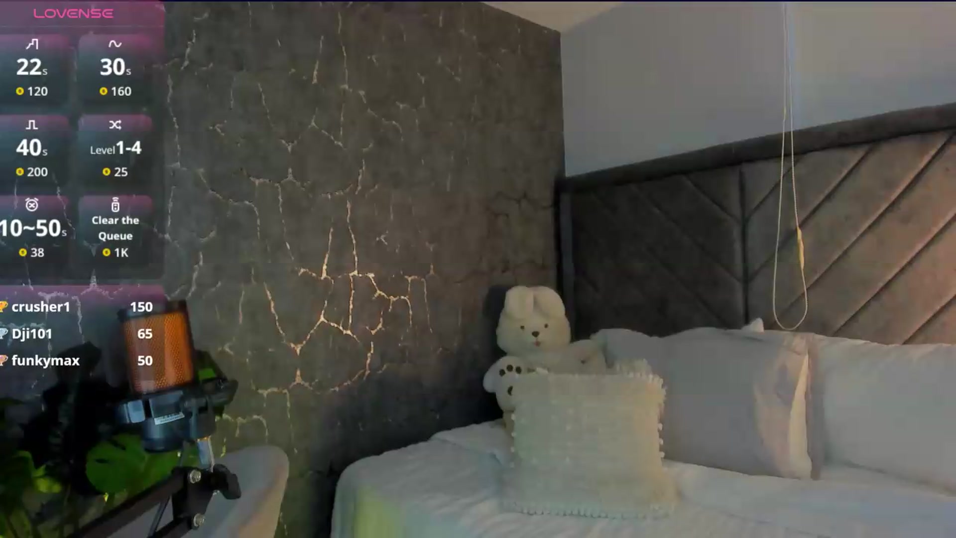Gallery image thumbnail from Caro_Cano's myfreecams stream on, 06/12/2026, 18:55 image 11 of 20