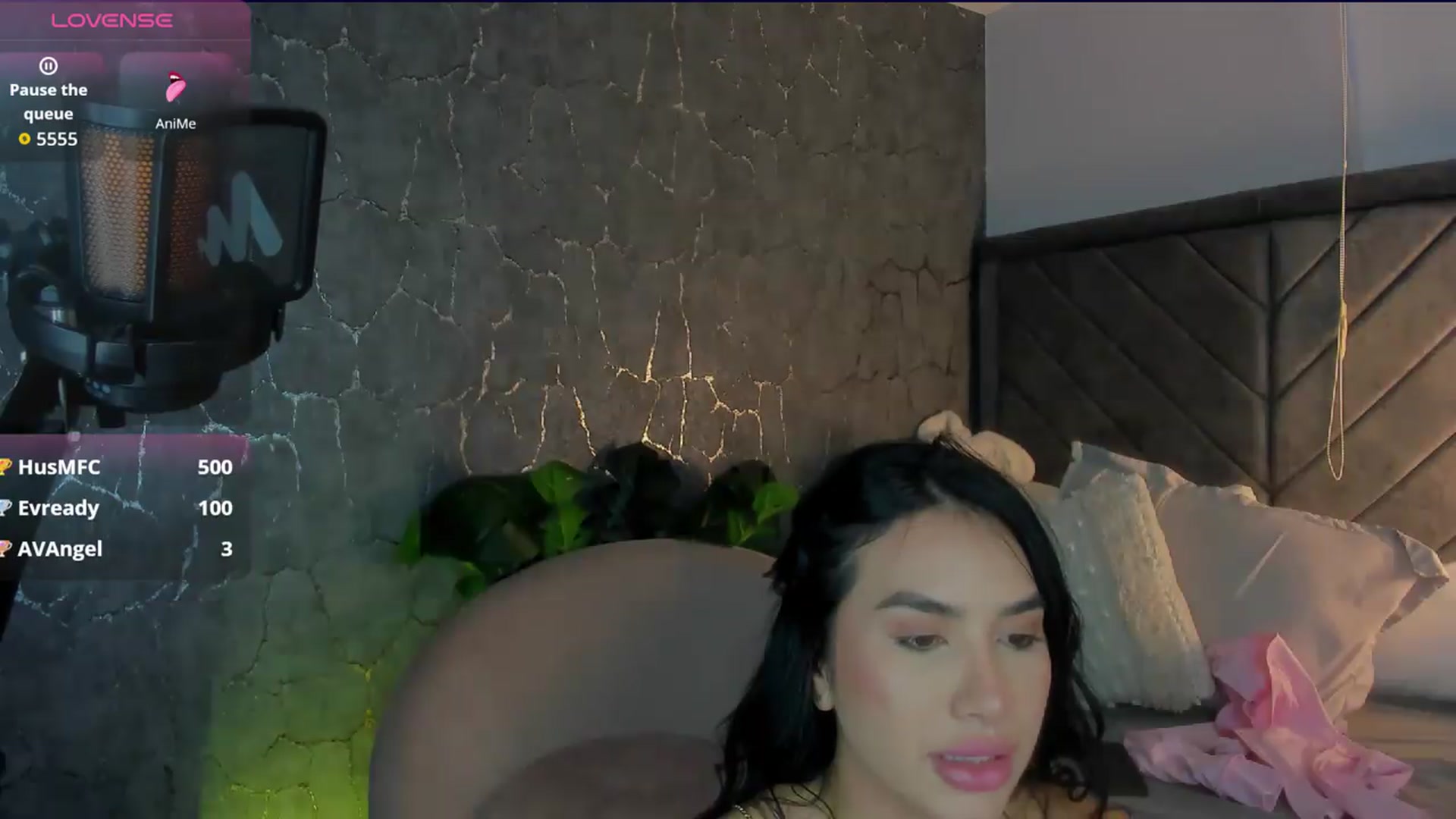 Gallery image thumbnail from Caro_Cano's myfreecams stream on, 06/23/2026, 16:43 image 5 of 20