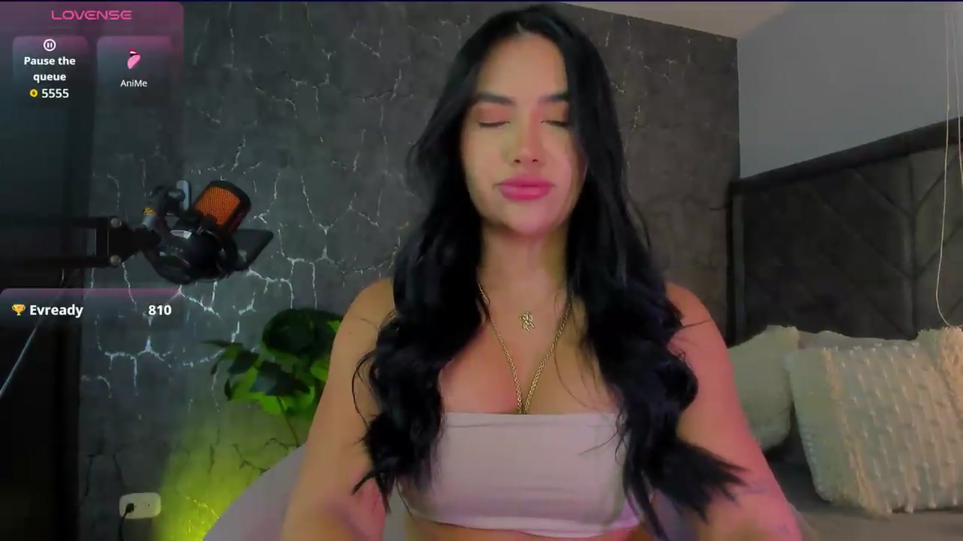 Gallery image thumbnail from Caro_Cano's myfreecams stream on, 07/02/2026, 17:19 image 3 of 20