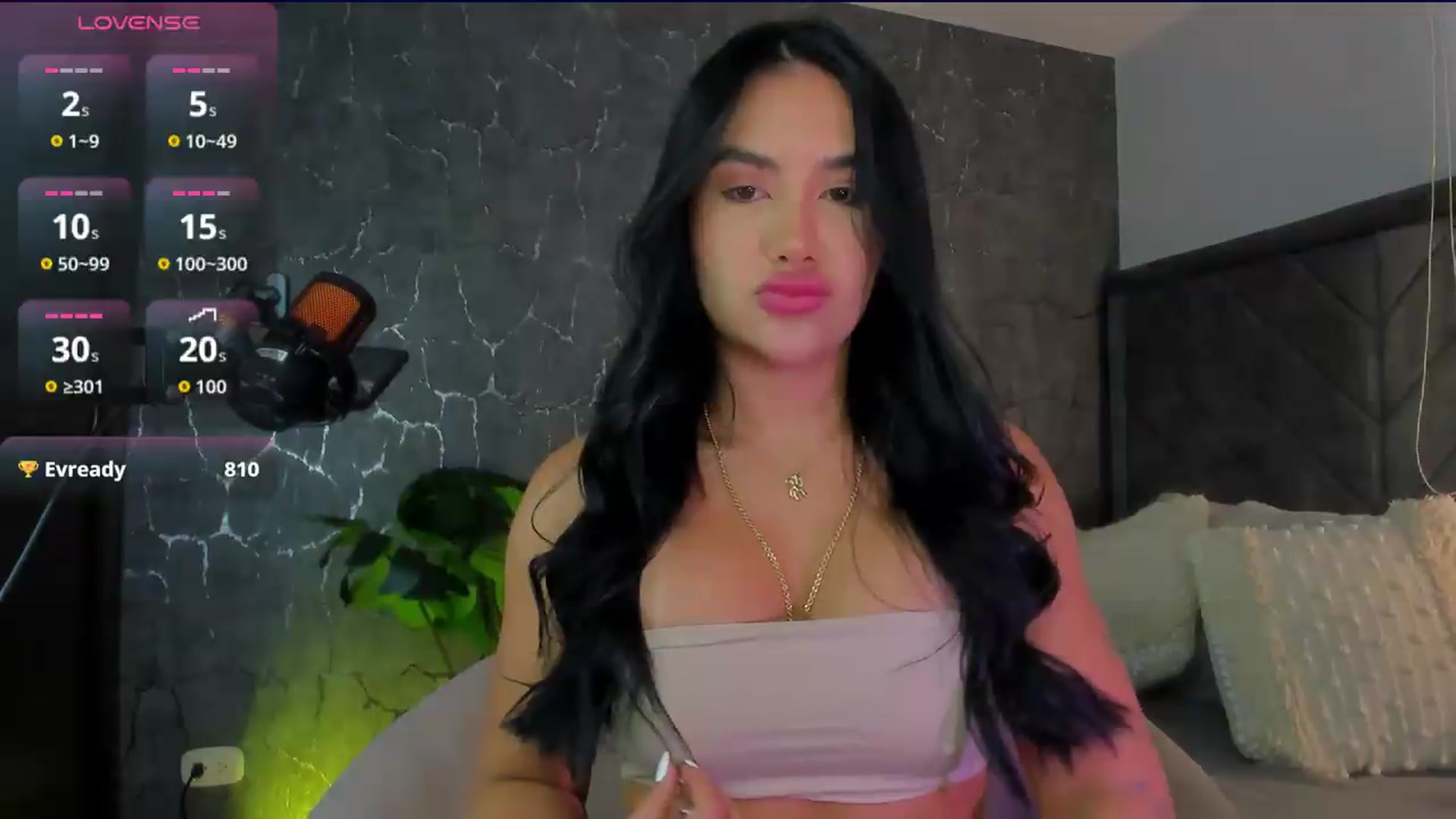 Gallery image thumbnail from Caro_Cano's myfreecams stream on, 07/02/2026, 17:19 image 2 of 20