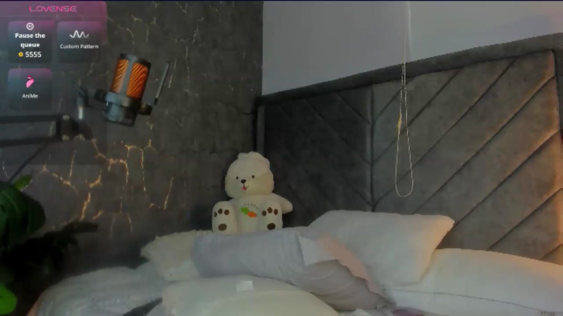 Gallery image thumbnail from Caro_Cano's myfreecams stream on, 07/31/2026, 18:20 image 15 of 20