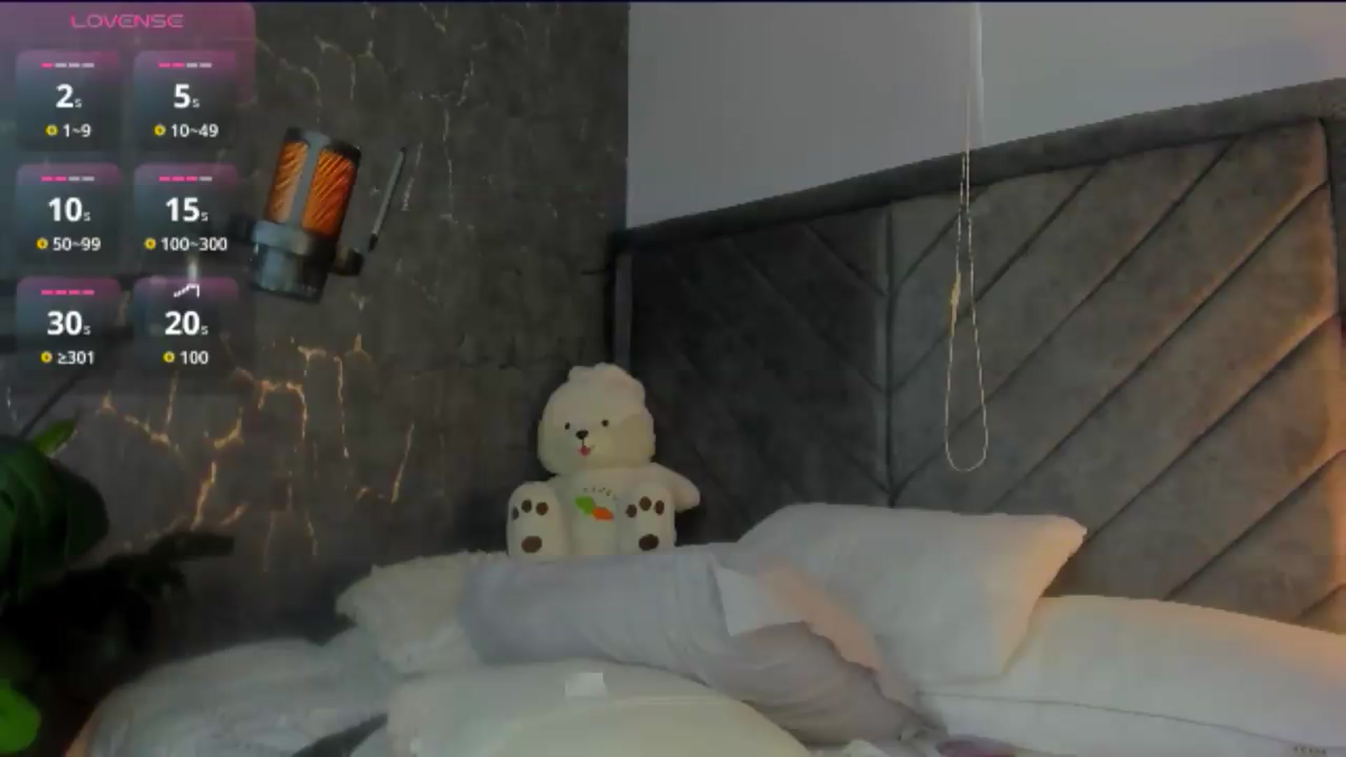 Gallery image thumbnail from Caro_Cano's myfreecams stream on, 07/31/2026, 18:20 image 16 of 20