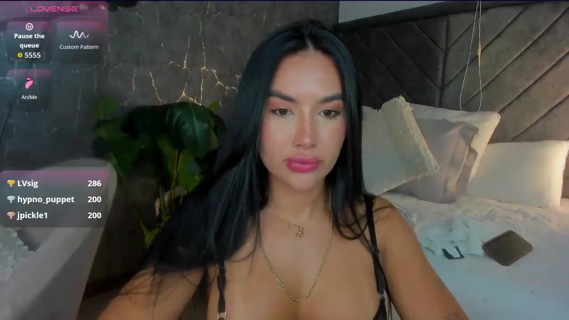 Gallery image thumbnail from Caro_Cano's myfreecams stream on, 08/17/2026, 17:30 image 18 of 20