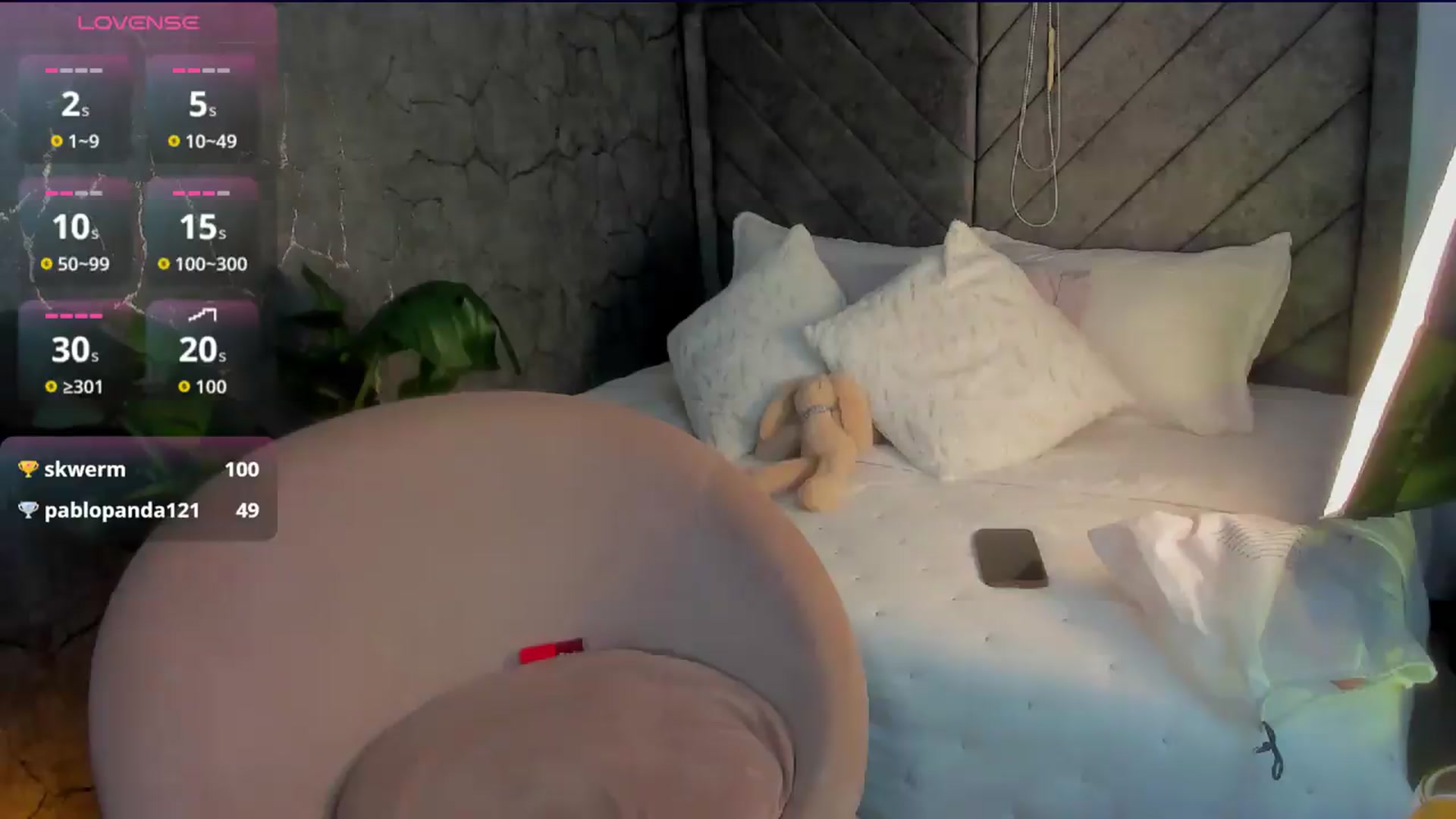 Gallery image thumbnail from Caro_Cano's myfreecams stream on, 08/24/2026, 17:13 image 7 of 20