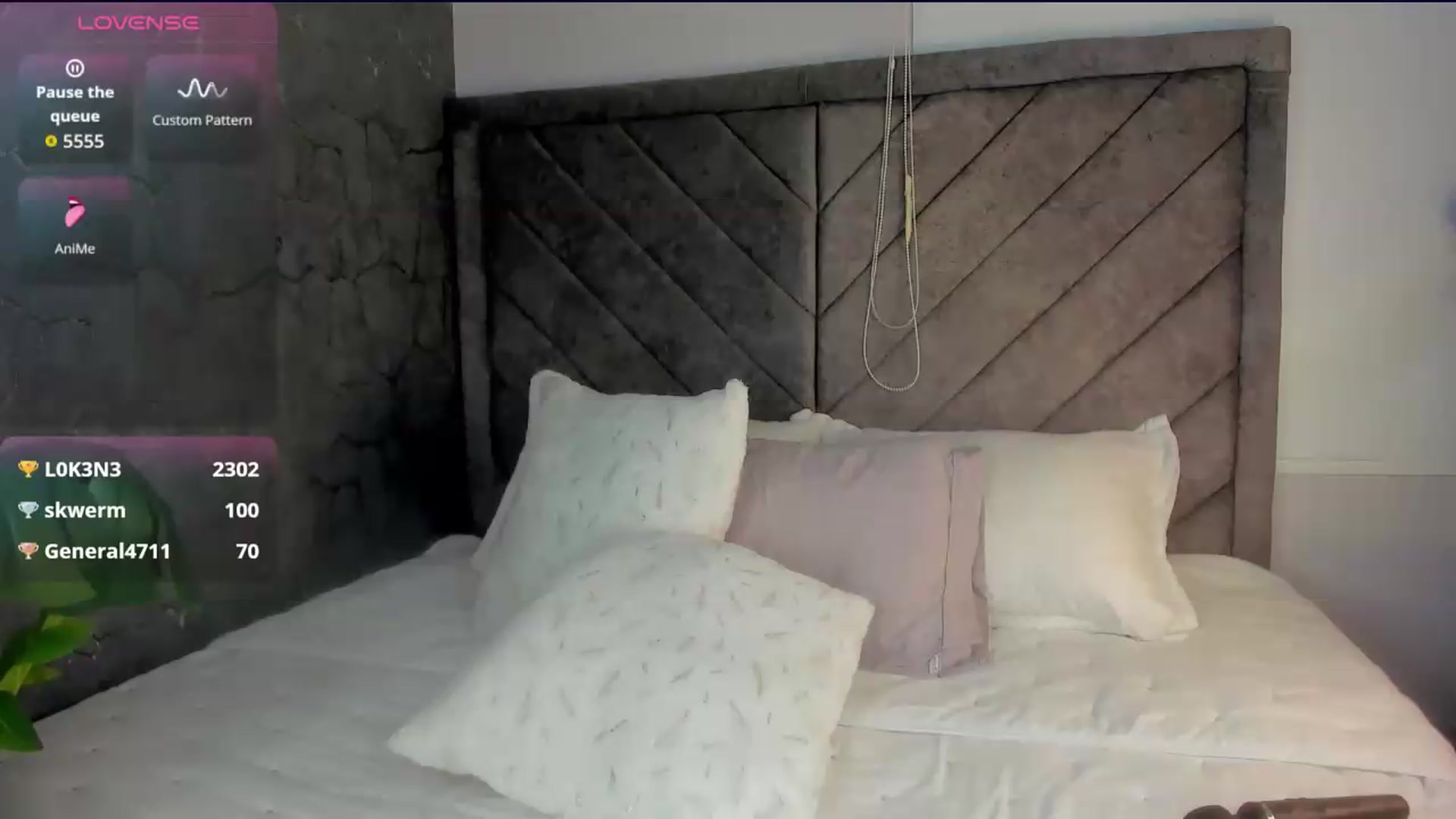 Gallery image thumbnail from Caro_Cano's myfreecams stream on, 08/25/2026, 17:39 image 17 of 20