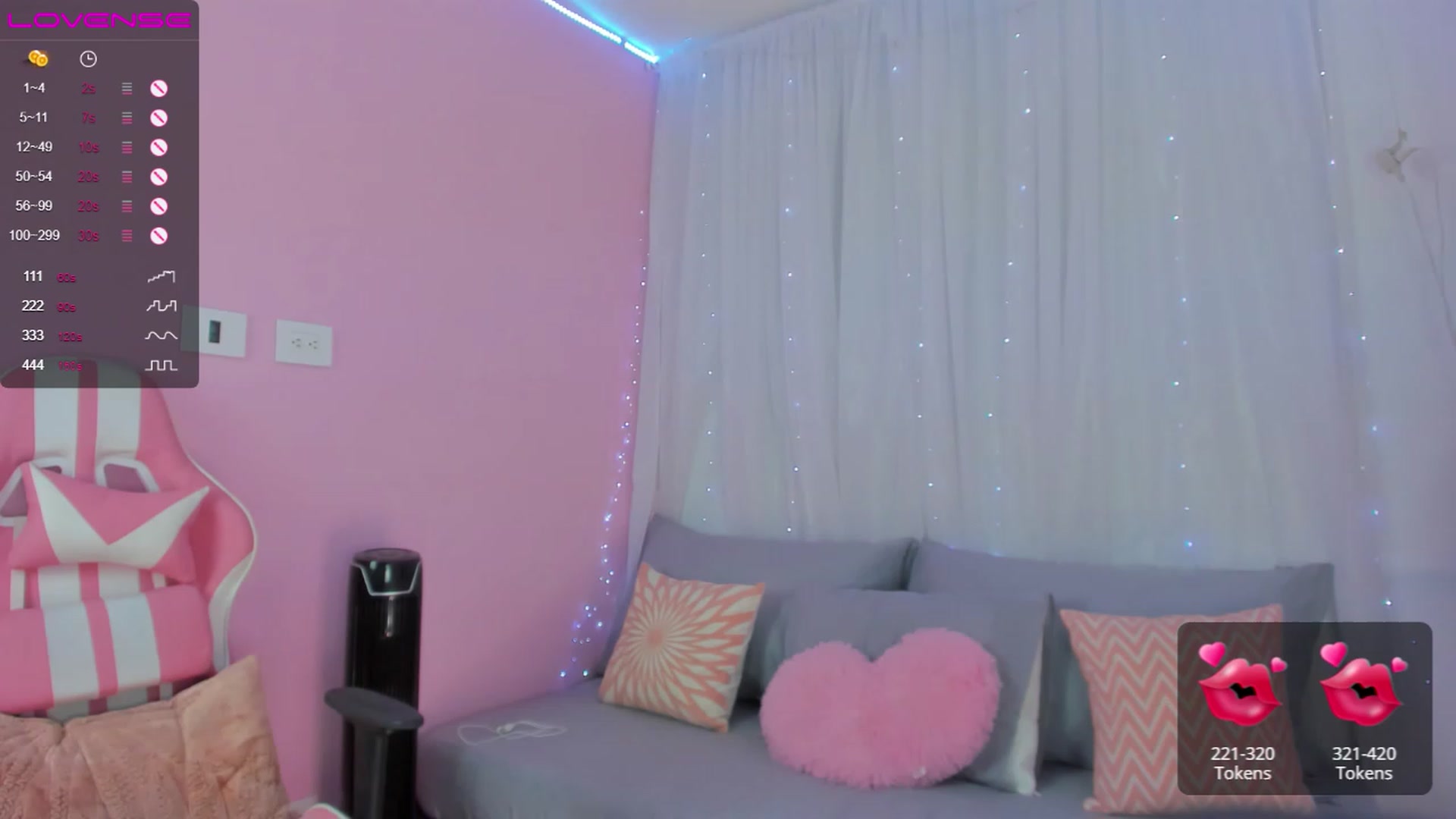 Gallery image thumbnail from Carol_Alen_'s myfreecams stream on, 11/26/2022, 01:51 image 14 of 20