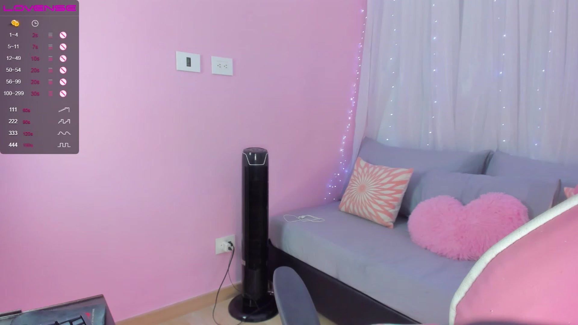 Gallery image thumbnail from Carol_Alen_'s myfreecams stream on, 11/26/2022, 02:41 image 3 of 20