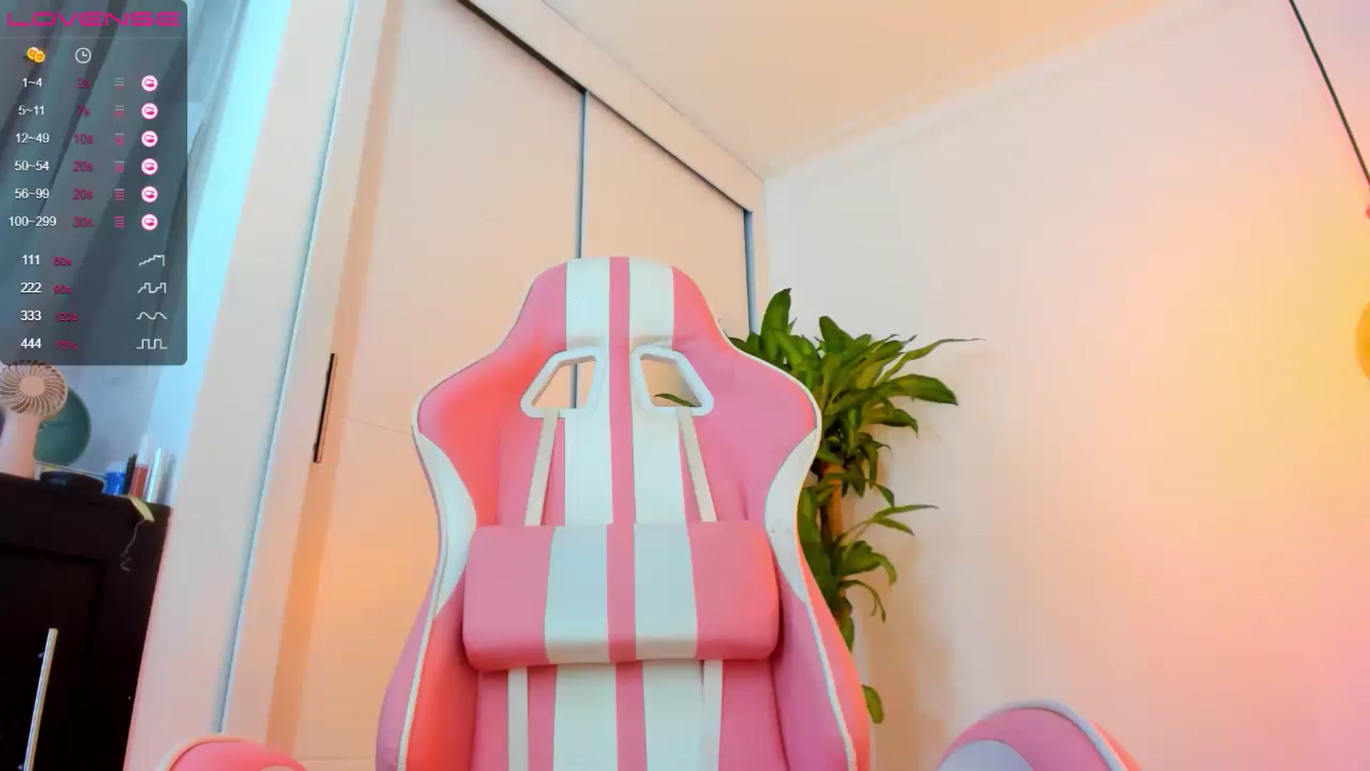 Gallery image thumbnail from Carol_Alen_'s myfreecams stream on, 04/18/2023, 01:38 image 19 of 20
