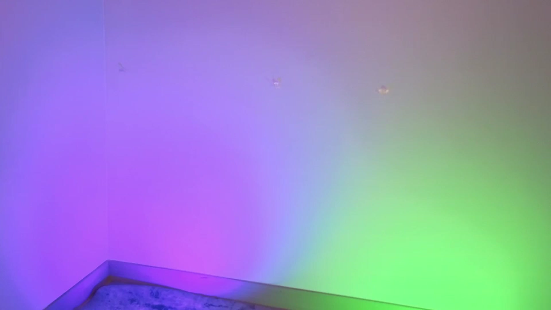 Gallery image thumbnail from Carolblonde's myfreecams stream on, 05/25/2025, 16:21 image 7 of 20
