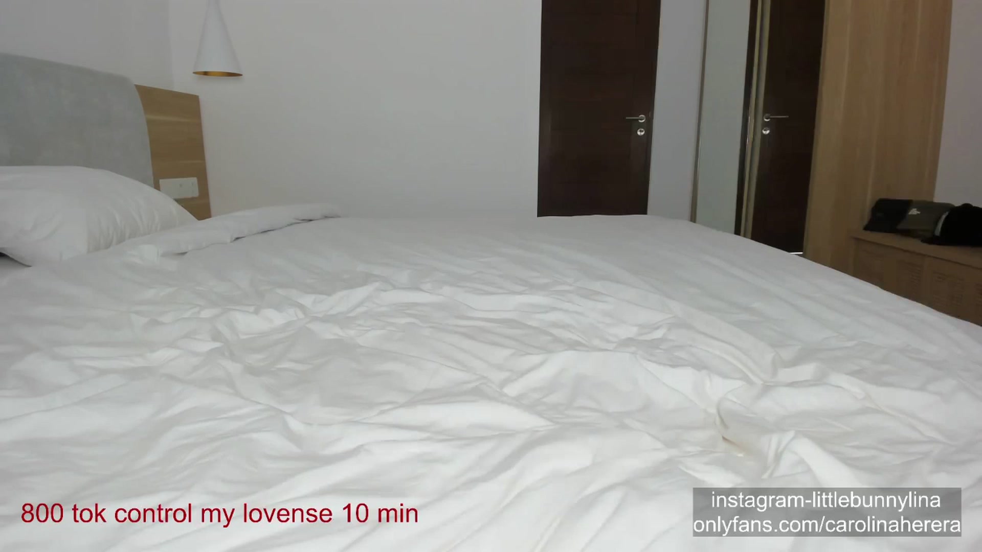 Gallery image thumbnail from CarolinaHerer's myfreecams stream on, 04/10/2023, 07:35 image 4 of 20