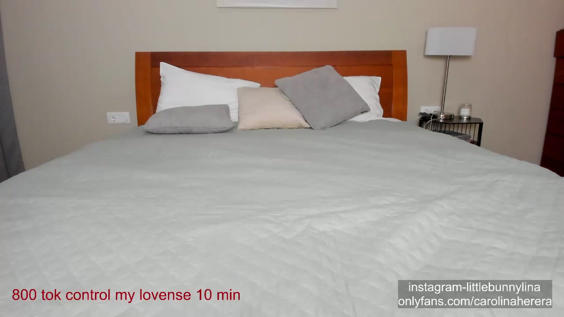 Gallery image thumbnail from CarolinaHerer's myfreecams stream on, 06/16/2023, 14:49 image 12 of 20