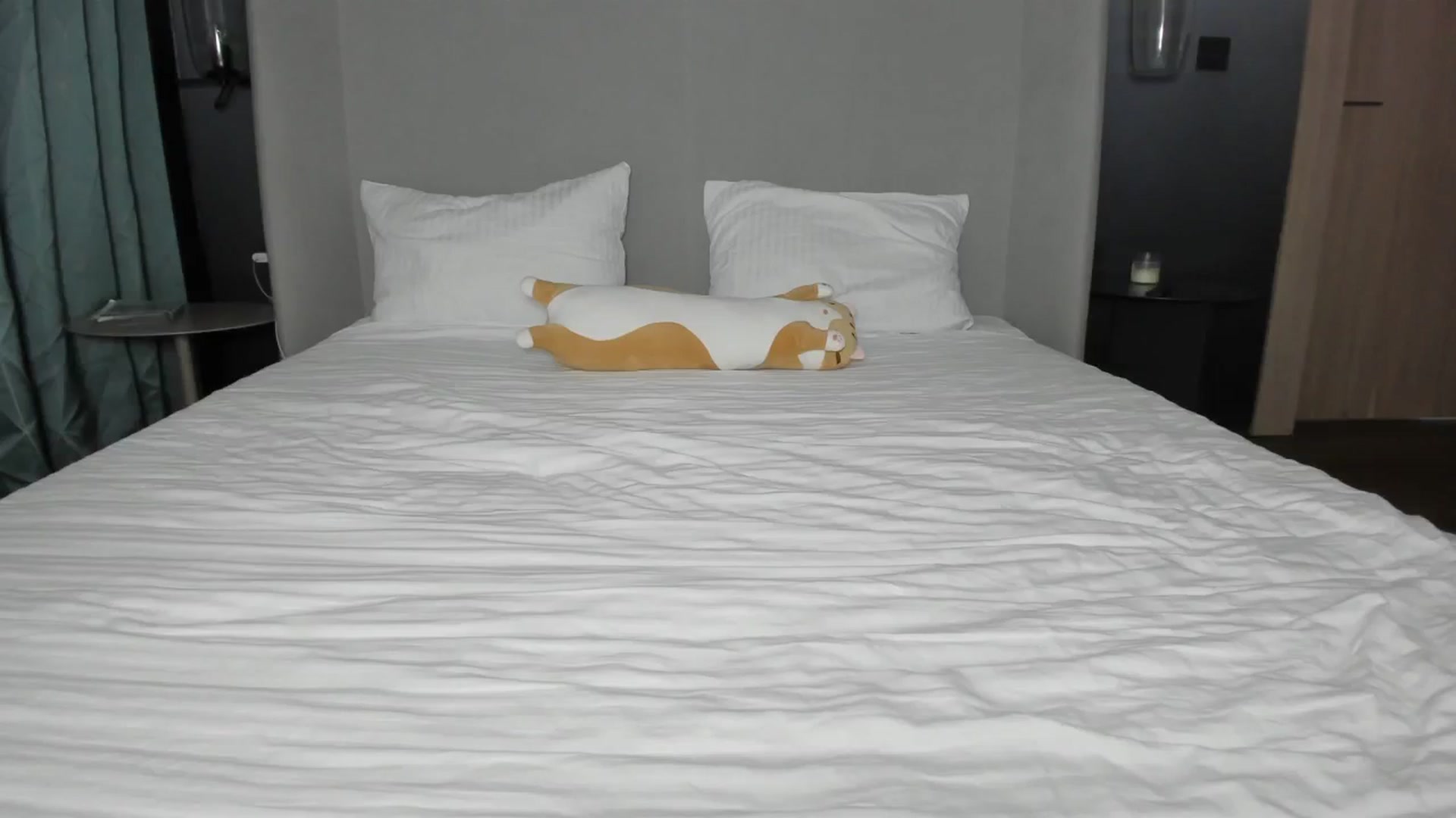 Gallery image thumbnail from CarolinaHerer's myfreecams stream on, 08/19/2023, 13:49 image 15 of 20