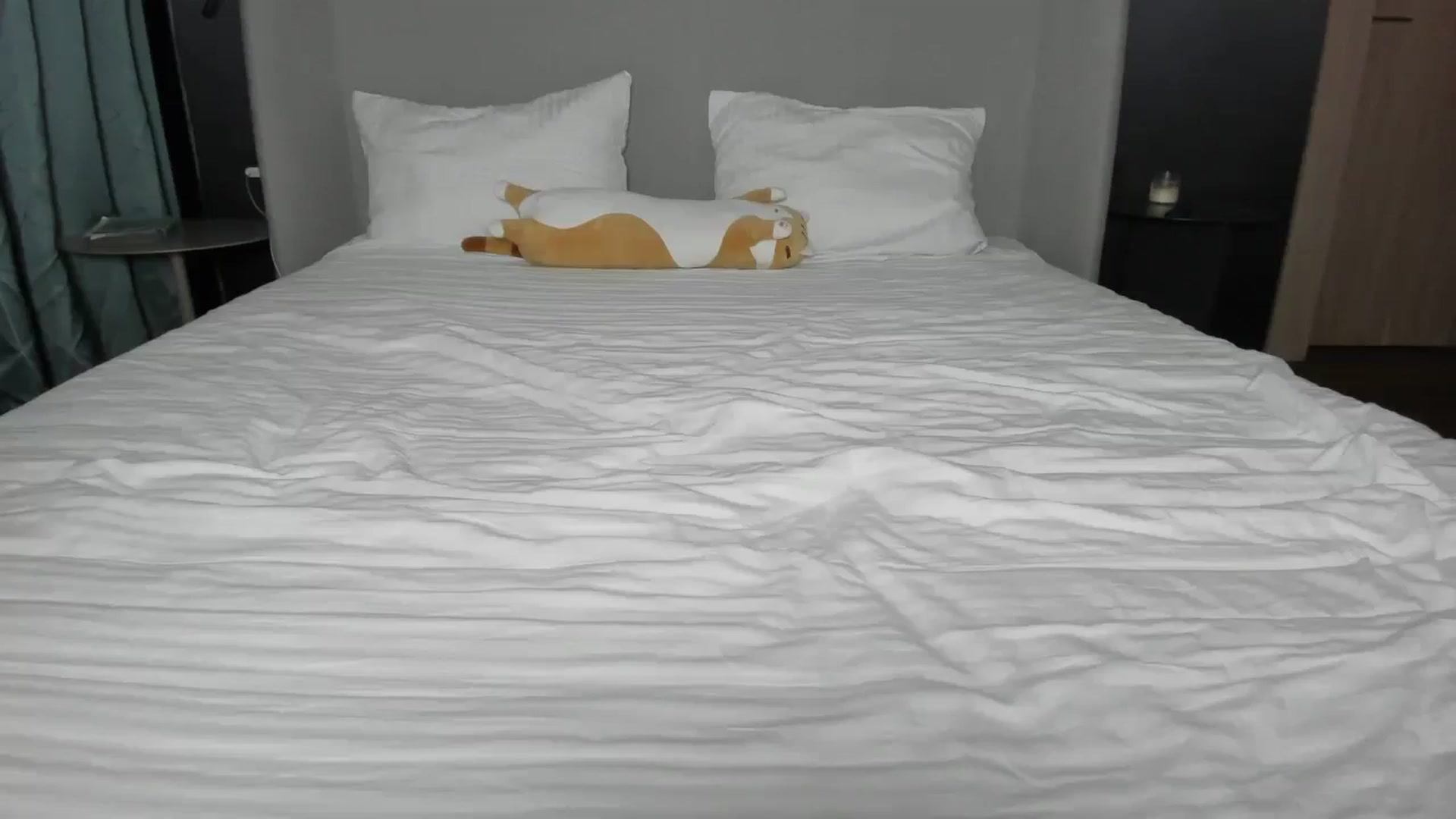 Gallery image thumbnail from CarolinaHerer's myfreecams stream on, 08/19/2023, 16:42 image 17 of 20