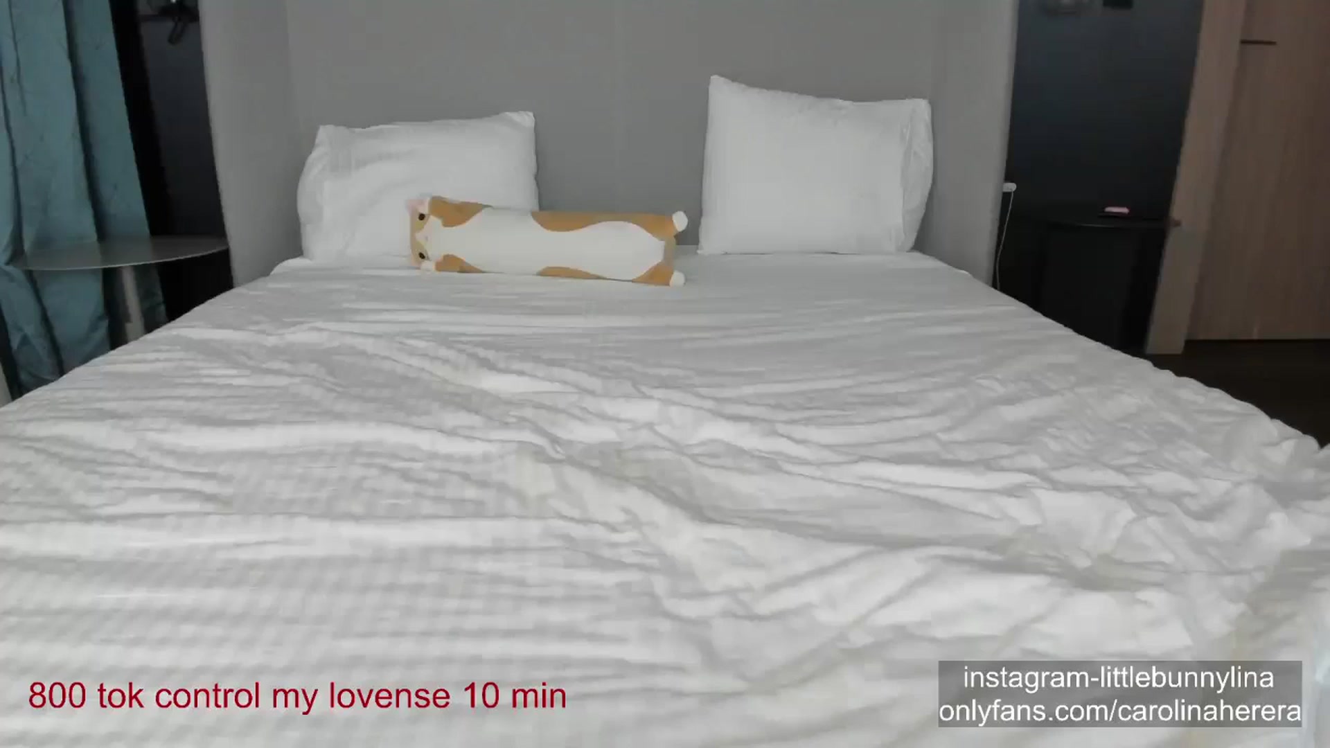 Gallery image thumbnail from CarolinaHerer's myfreecams stream on, 12/02/2023, 21:46 image 1 of 20