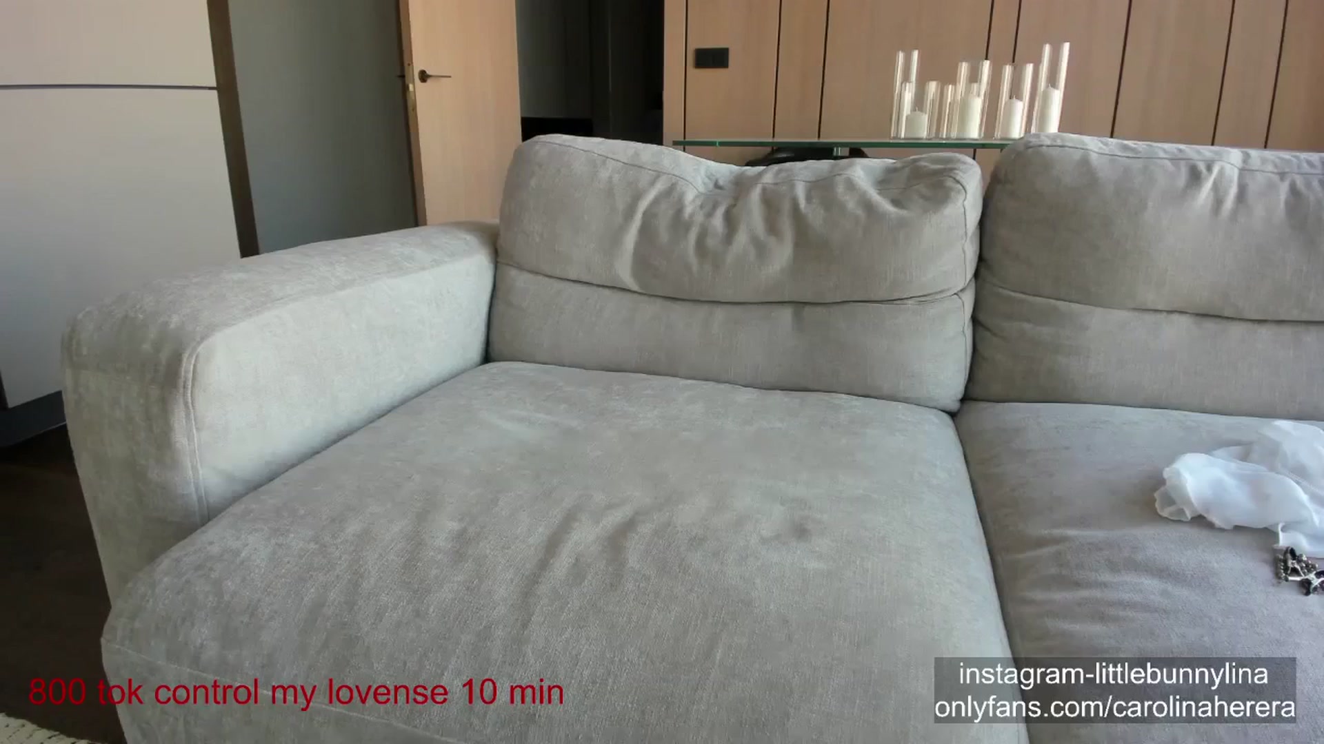 Gallery image thumbnail from CarolinaHerer's myfreecams stream on, 01/05/2024, 10:53 image 7 of 20