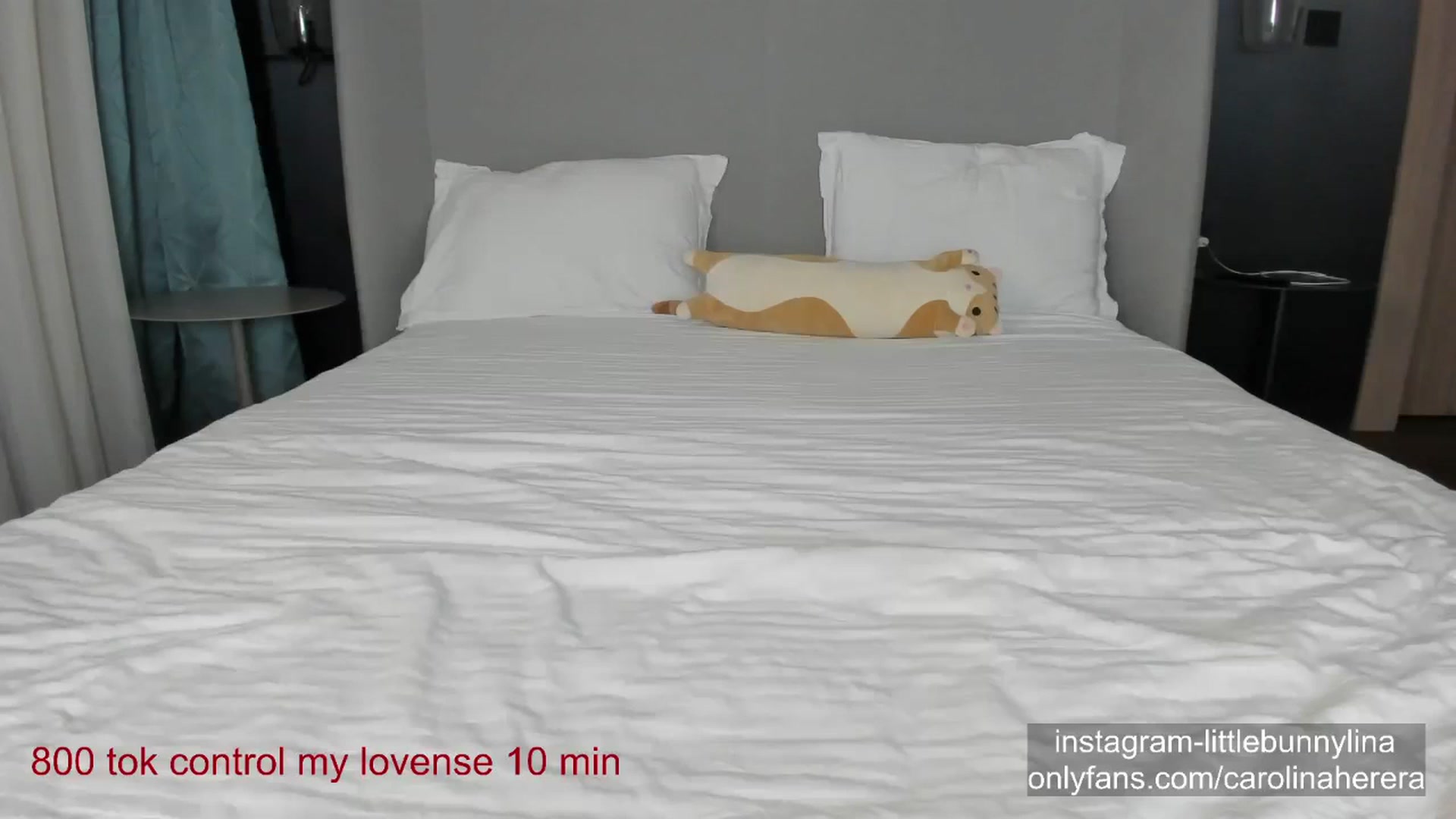 Gallery image thumbnail from CarolinaHerer's myfreecams stream on, 02/14/2024, 17:46 image 15 of 20