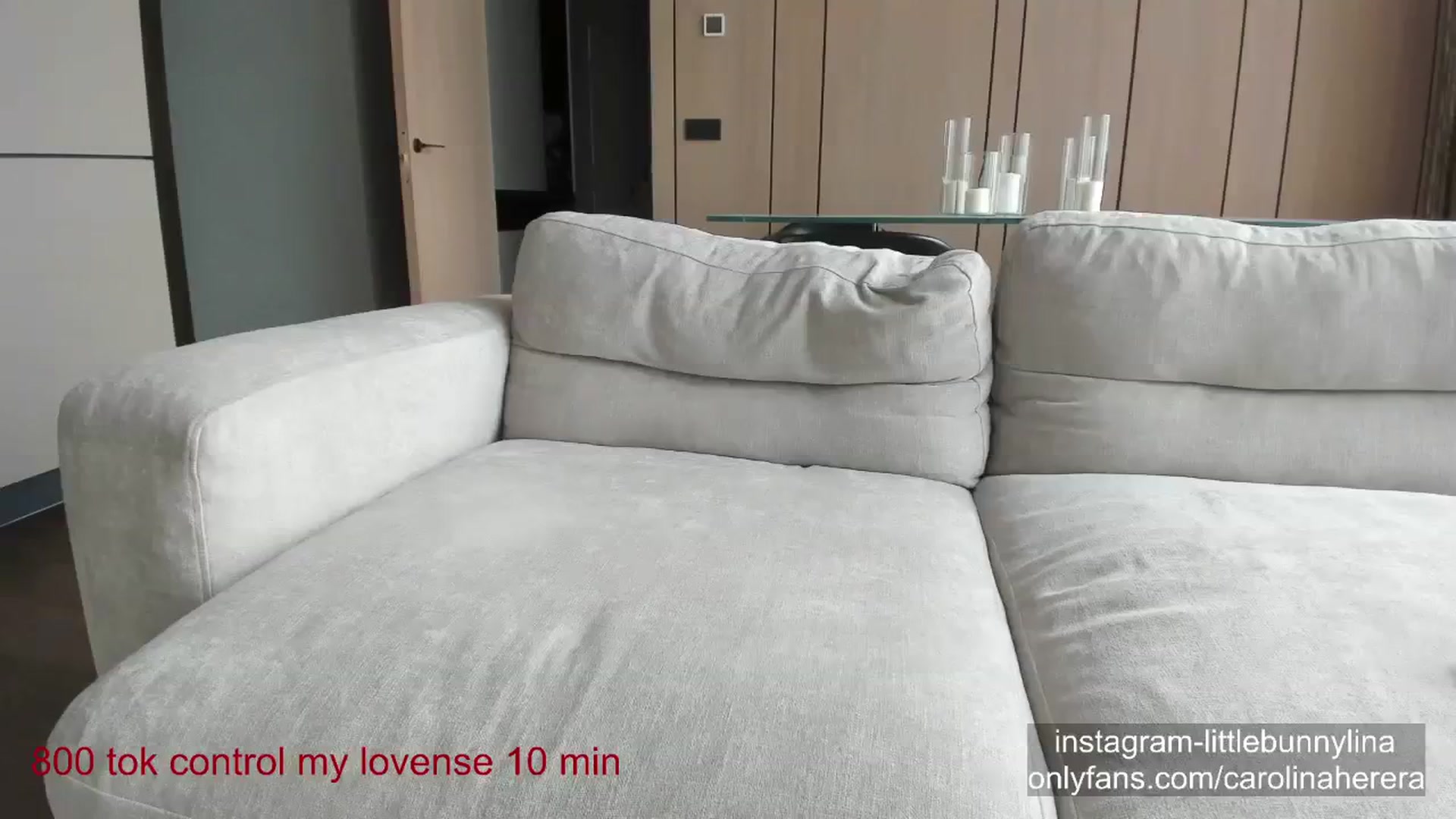 Gallery image thumbnail from CarolinaHerer's myfreecams stream on, 04/14/2024, 08:23 image 10 of 20