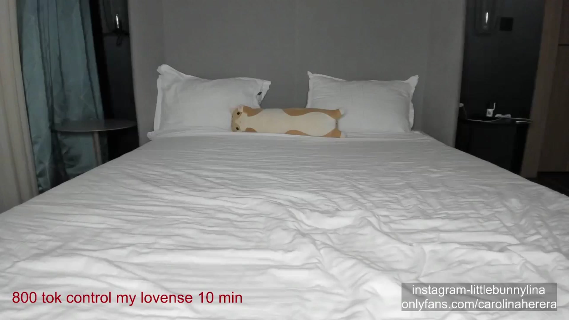 Gallery image thumbnail from CarolinaHerer's myfreecams stream on, 04/30/2024, 18:21 image 1 of 20