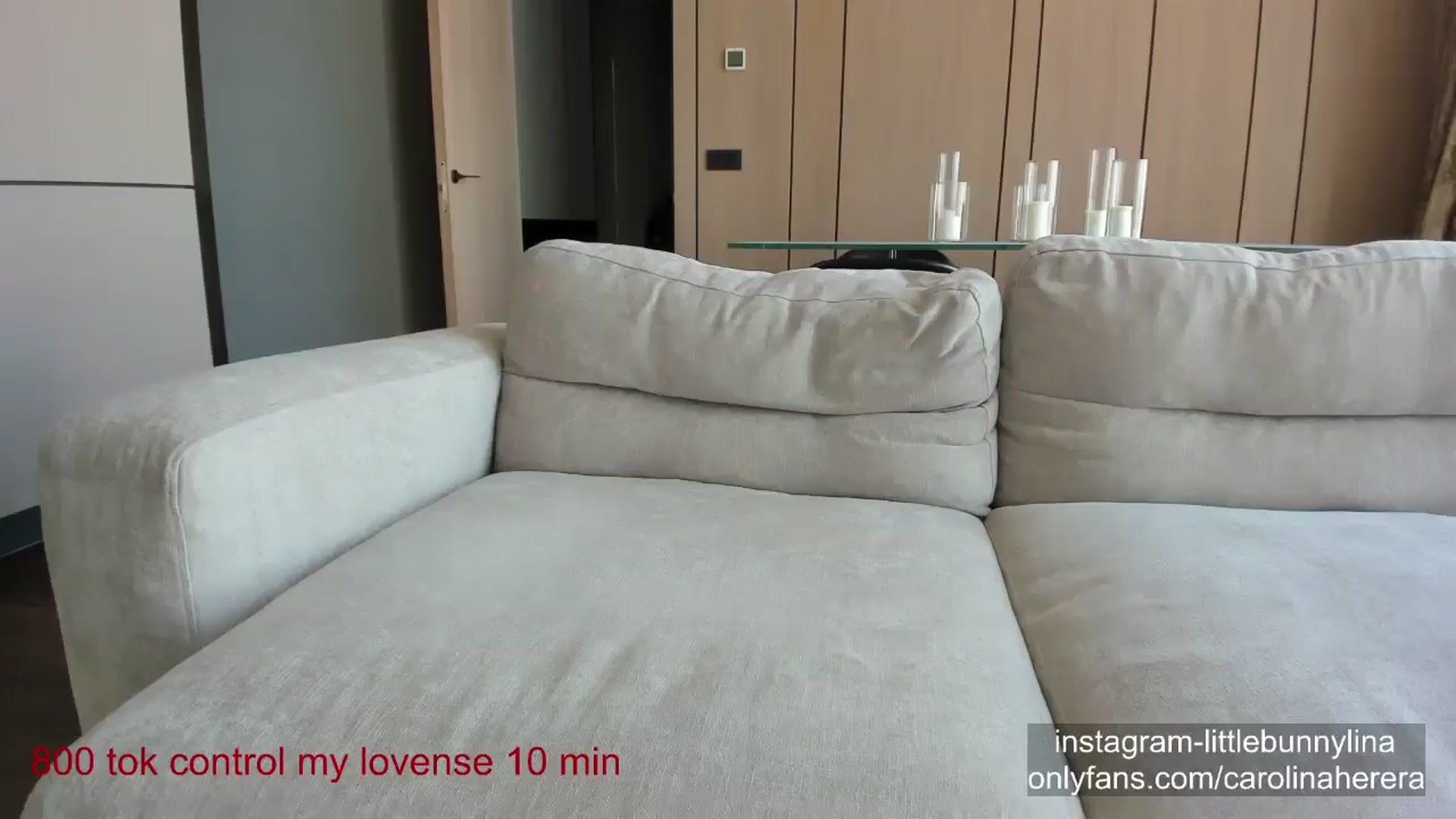 Gallery image thumbnail from CarolinaHerer's myfreecams stream on, 05/23/2024, 13:32 image 3 of 20