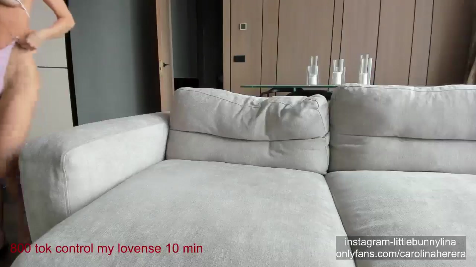 Gallery image thumbnail from CarolinaHerer's myfreecams stream on, 06/12/2024, 14:58 image 16 of 20