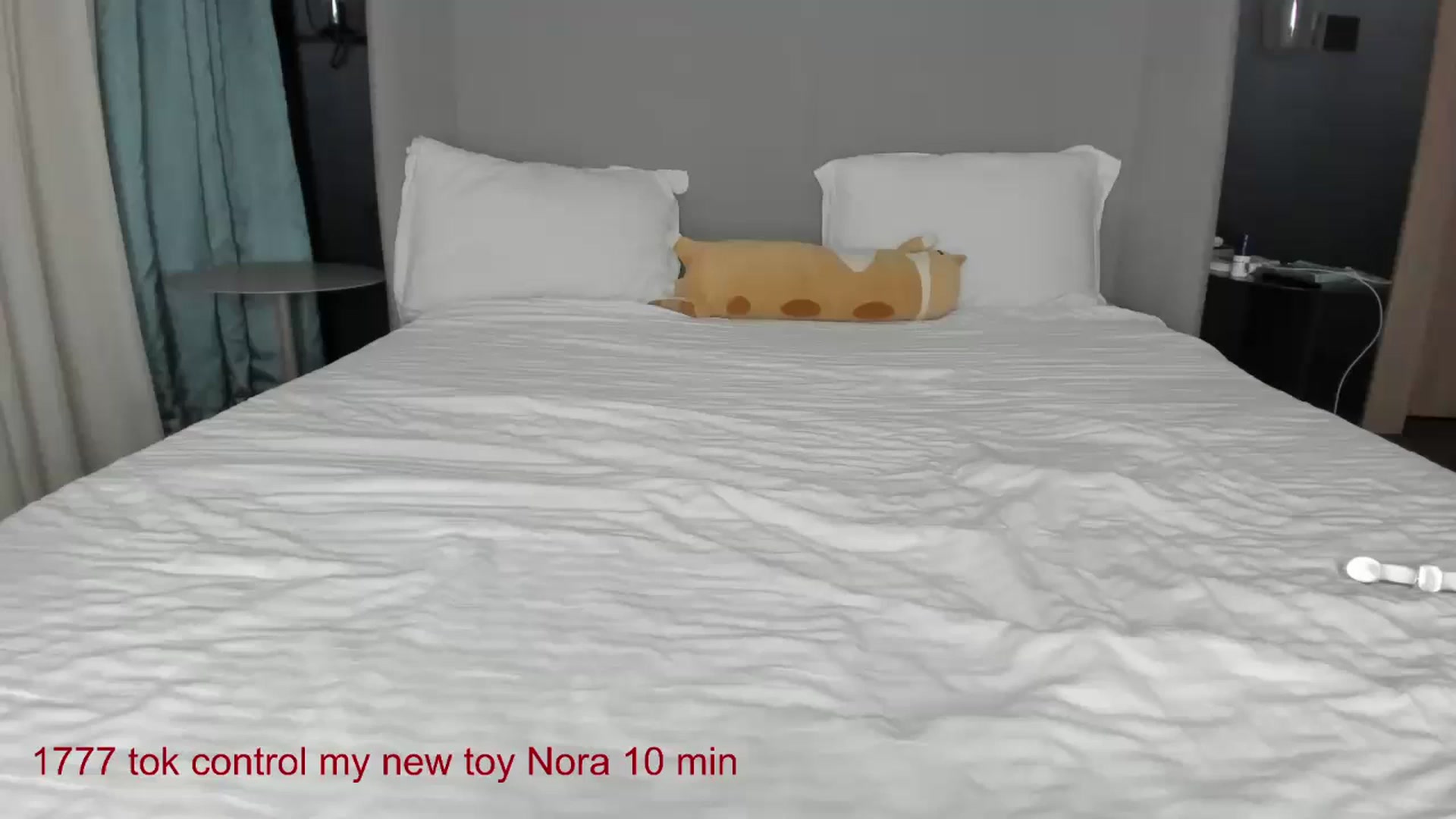 Gallery image thumbnail from CarolinaHerer's myfreecams stream on, 09/26/2024, 15:52 image 15 of 20
