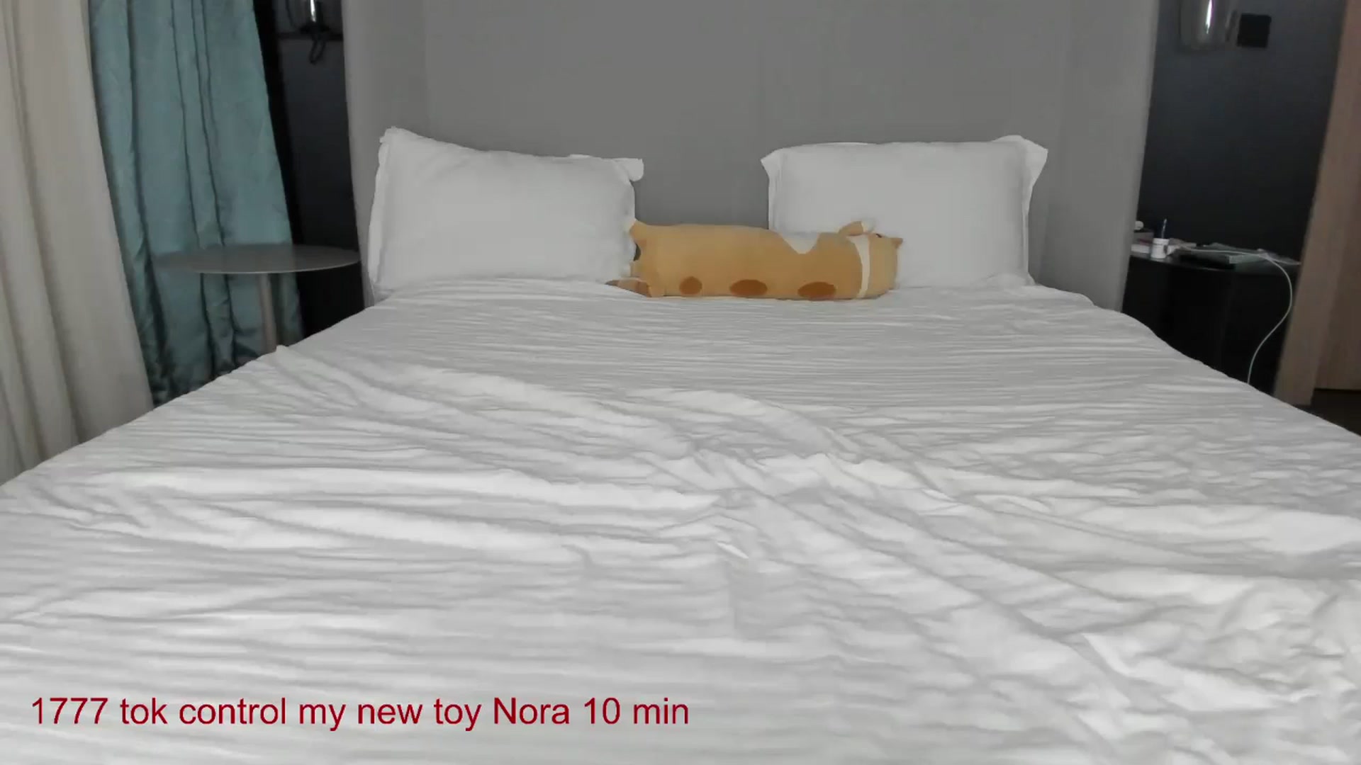 Gallery image thumbnail from CarolinaHerer's myfreecams stream on, 09/26/2024, 16:15 image 18 of 20