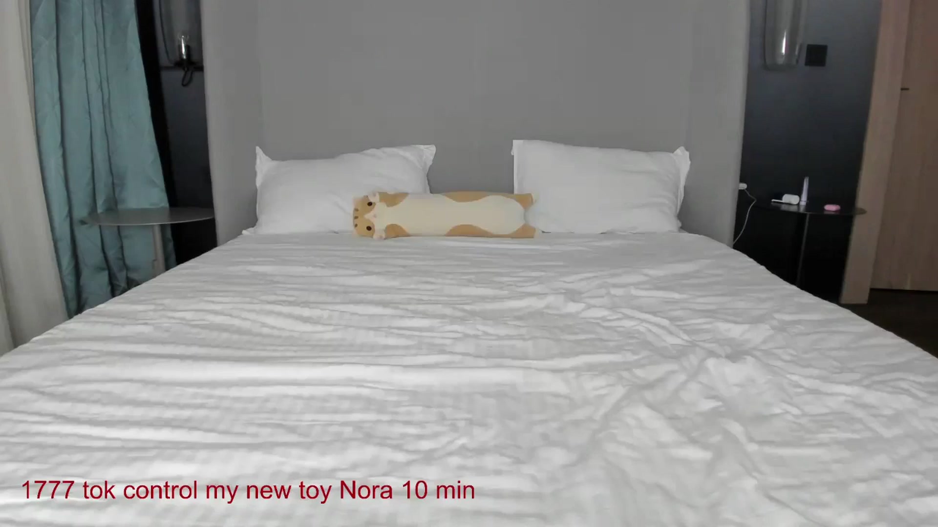 Gallery image thumbnail from CarolinaHerer's myfreecams stream on, 10/11/2024, 17:37 image 16 of 20