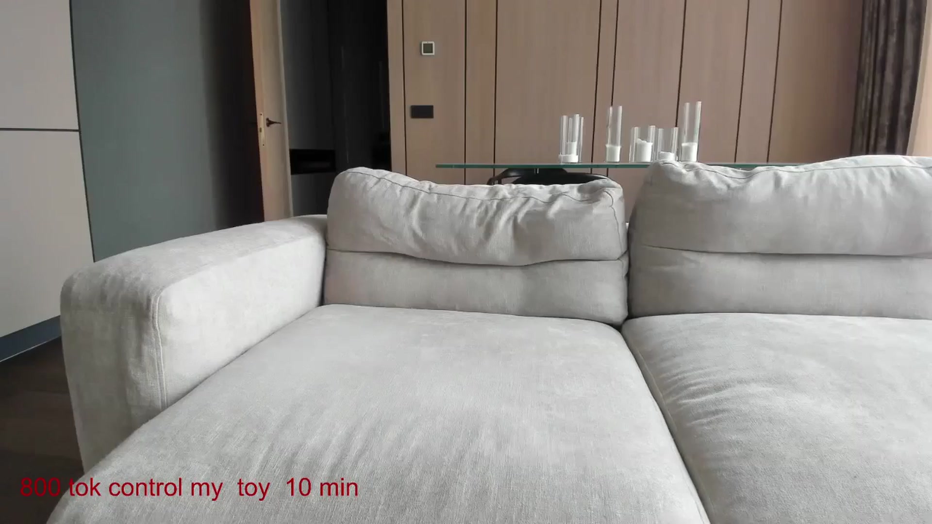 Gallery image thumbnail from CarolinaHerer's myfreecams stream on, 10/25/2024, 10:00 image 2 of 20
