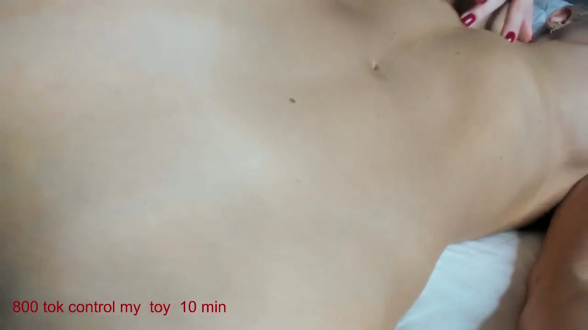 Gallery image thumbnail from CarolinaHerer's myfreecams stream on, 11/10/2024, 15:53 image 14 of 20