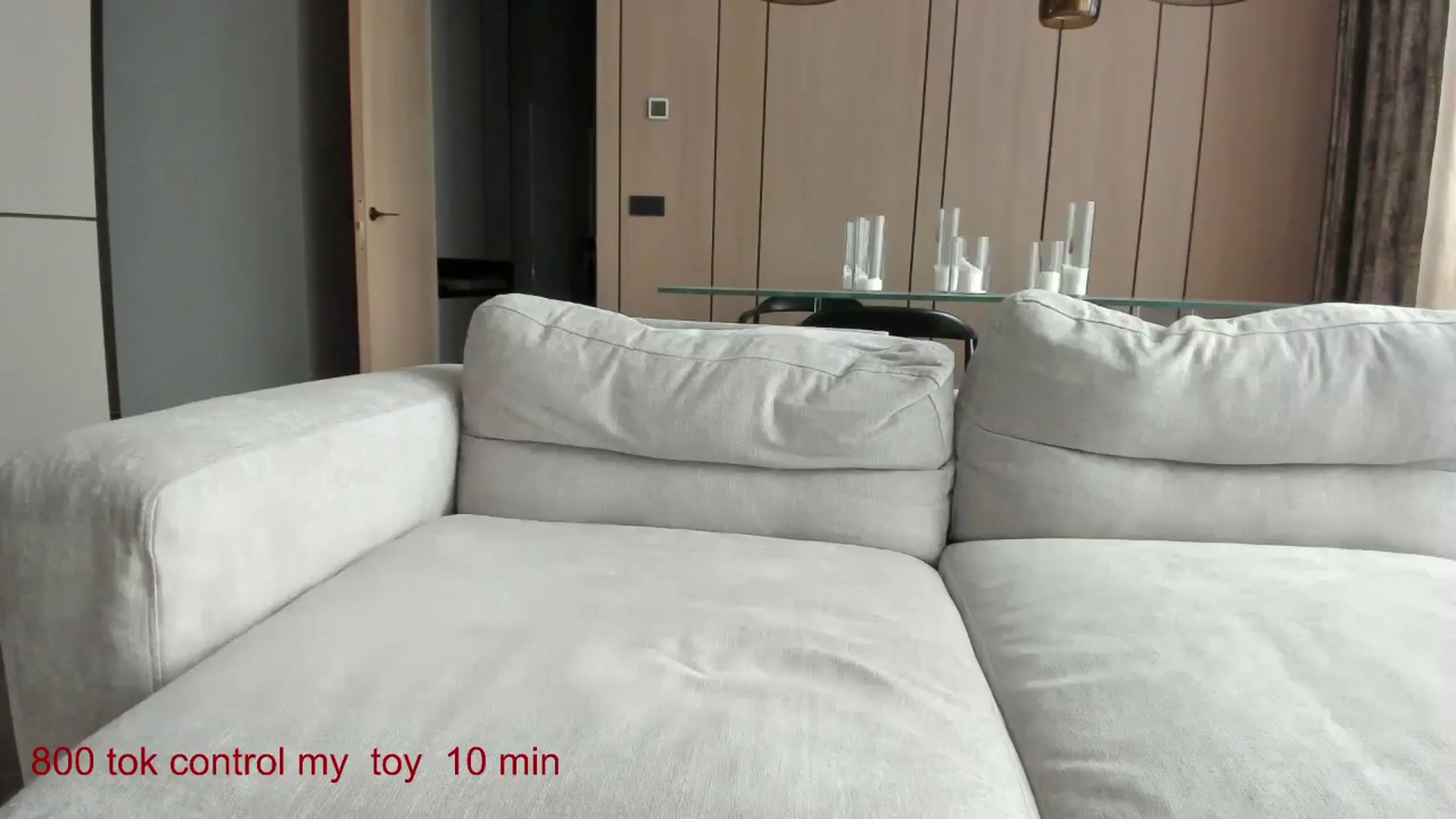 Gallery image thumbnail from CarolinaHerer's myfreecams stream on, 11/23/2024, 14:16 image 4 of 20