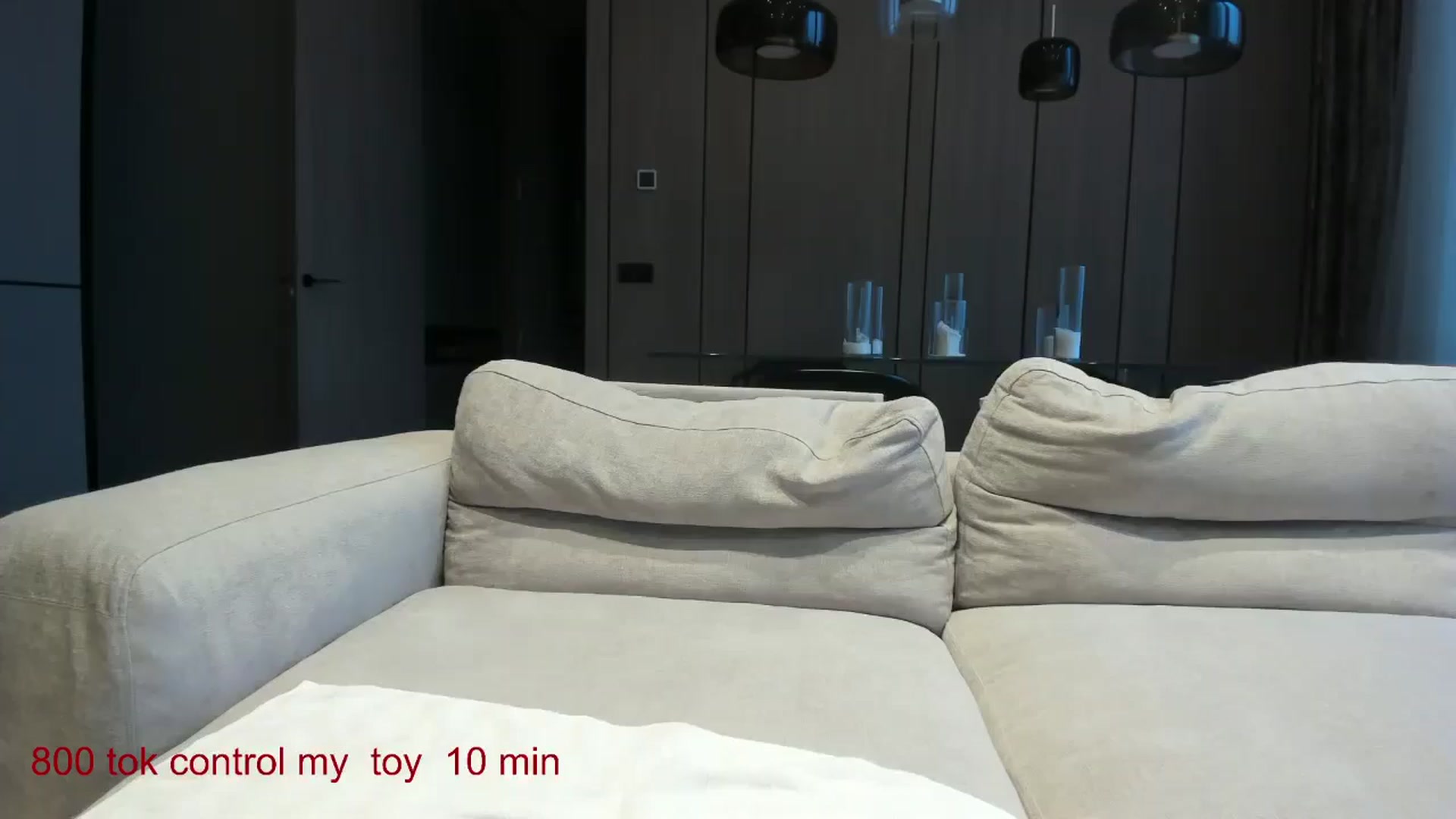 Gallery image thumbnail from CarolinaHerer's myfreecams stream on, 12/01/2024, 12:05 image 5 of 20