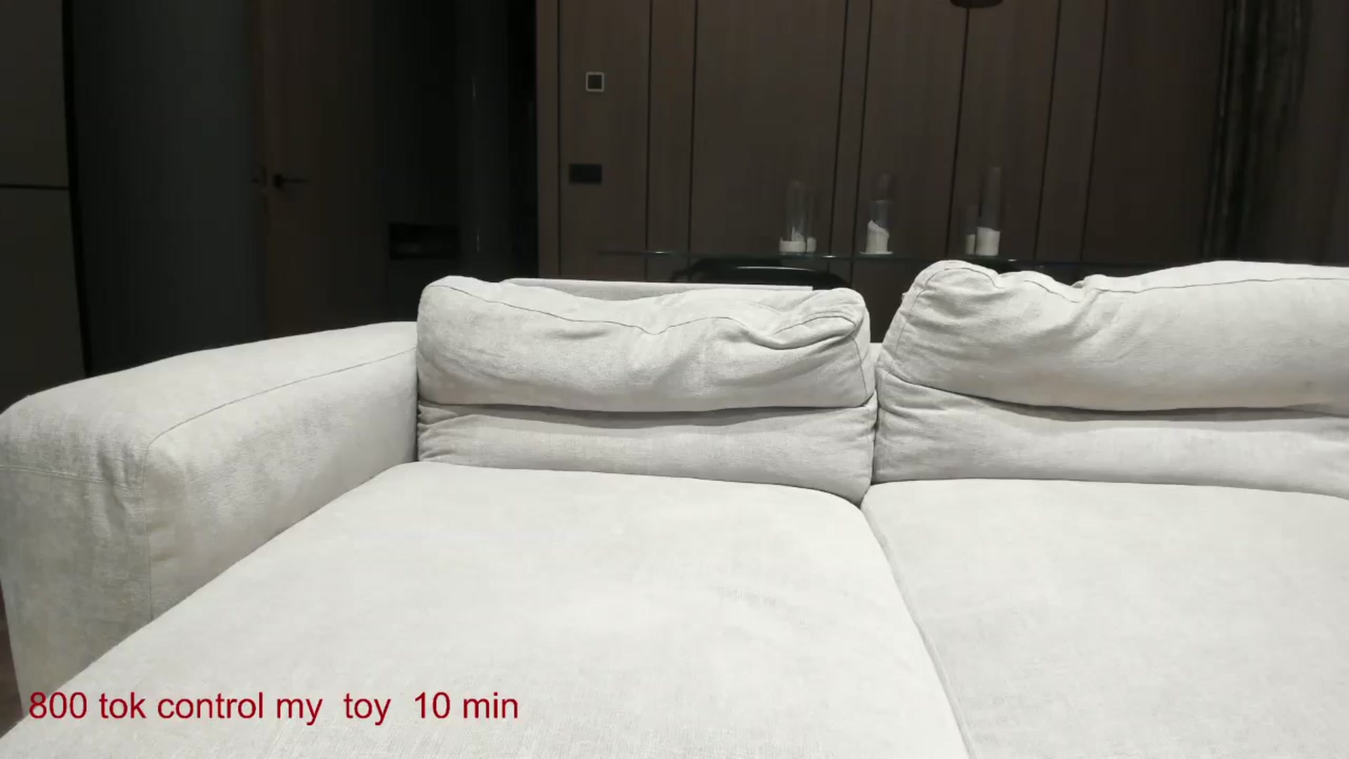 Gallery image thumbnail from CarolinaHerer's myfreecams stream on, 12/01/2024, 17:58 image 10 of 20