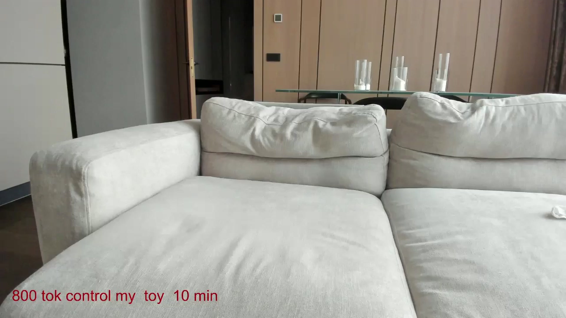Gallery image thumbnail from CarolinaHerer's myfreecams stream on, 12/17/2024, 12:19 image 15 of 20