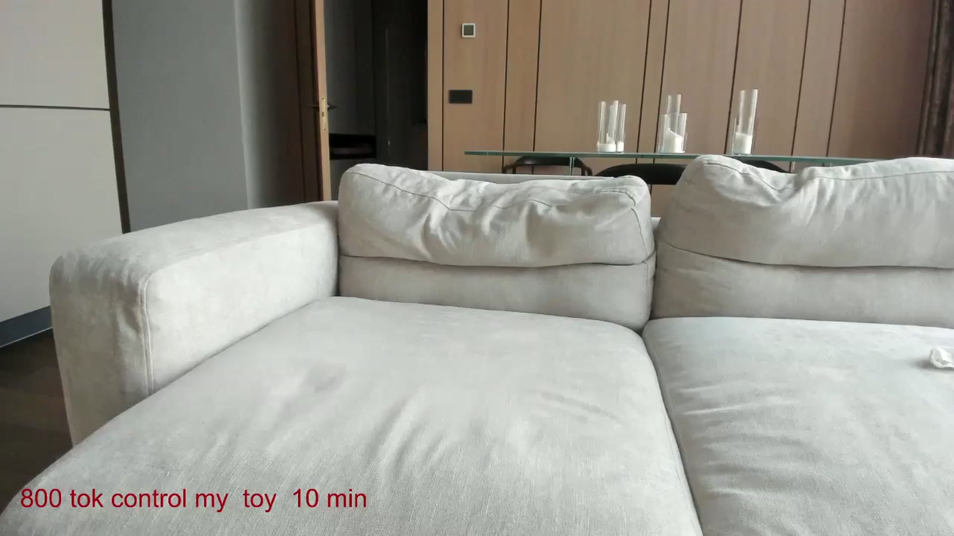 Gallery image thumbnail from CarolinaHerer's myfreecams stream on, 12/17/2024, 12:19 image 14 of 20