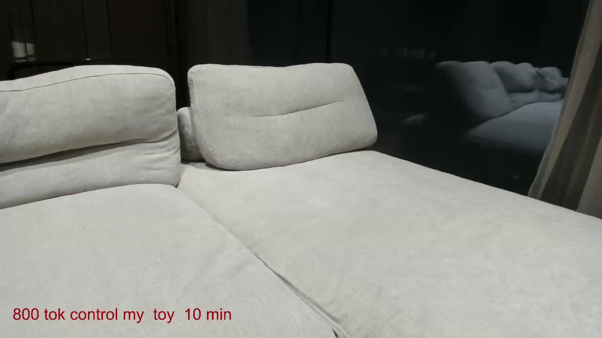 Gallery image thumbnail from CarolinaHerer's myfreecams stream on, 12/17/2024, 17:46 image 6 of 20