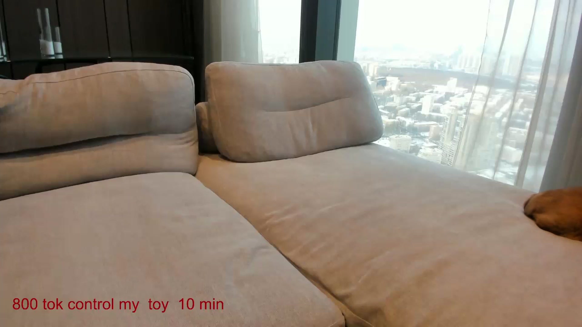 Gallery image thumbnail from CarolinaHerer's myfreecams stream on, 12/18/2024, 10:34 image 14 of 20