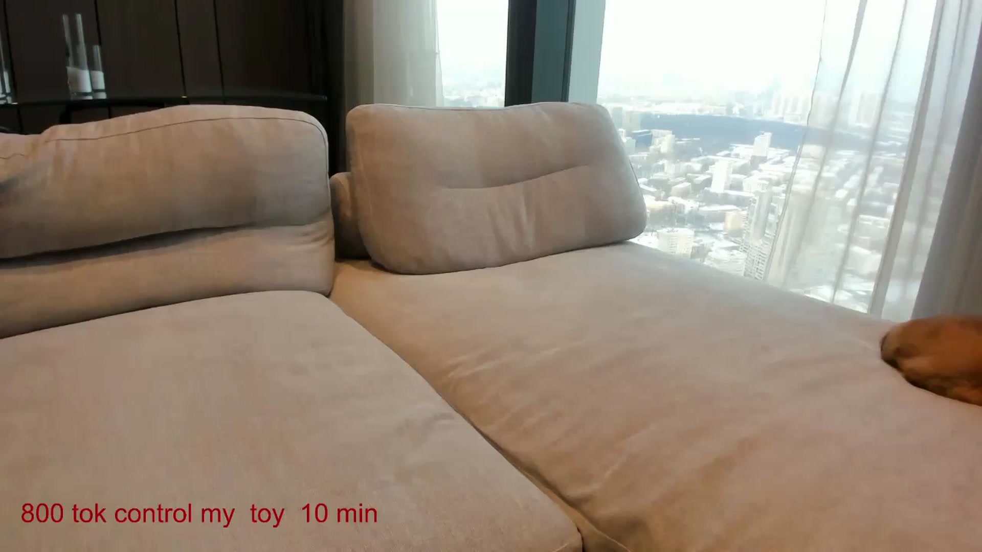 Gallery image thumbnail from CarolinaHerer's myfreecams stream on, 12/18/2024, 10:34 image 15 of 20