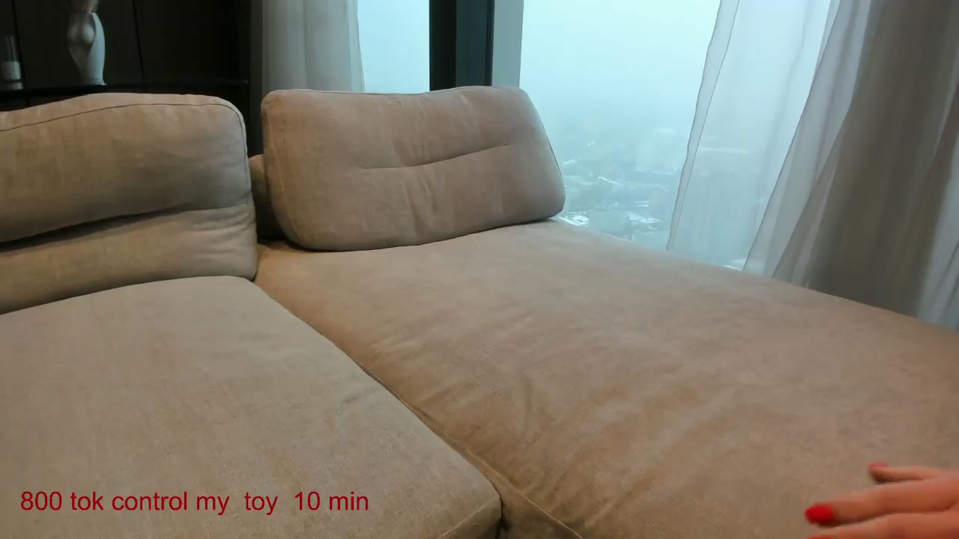 Gallery image thumbnail from CarolinaHerer's myfreecams stream on, 12/26/2024, 11:47 image 7 of 20