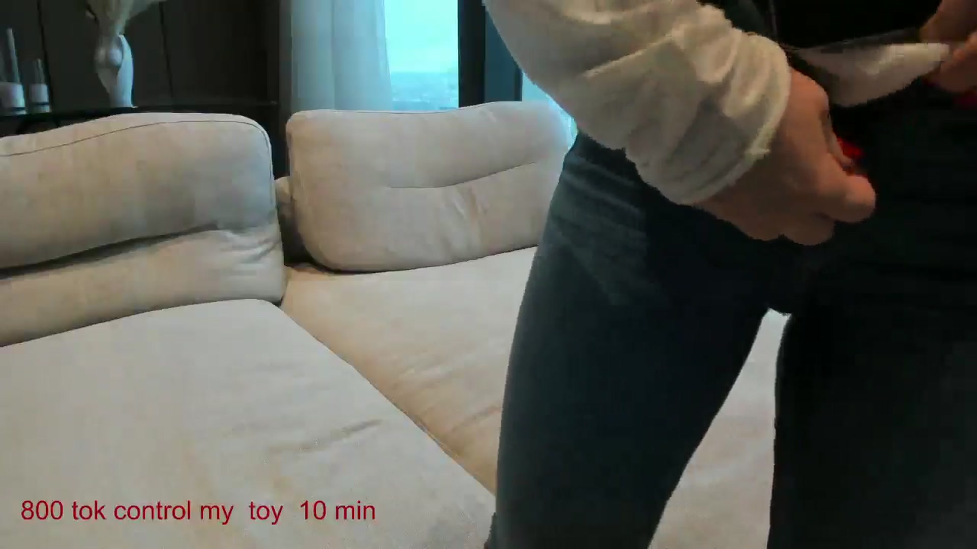 Gallery image thumbnail from CarolinaHerer's myfreecams stream on, 12/29/2024, 09:36 image 15 of 20