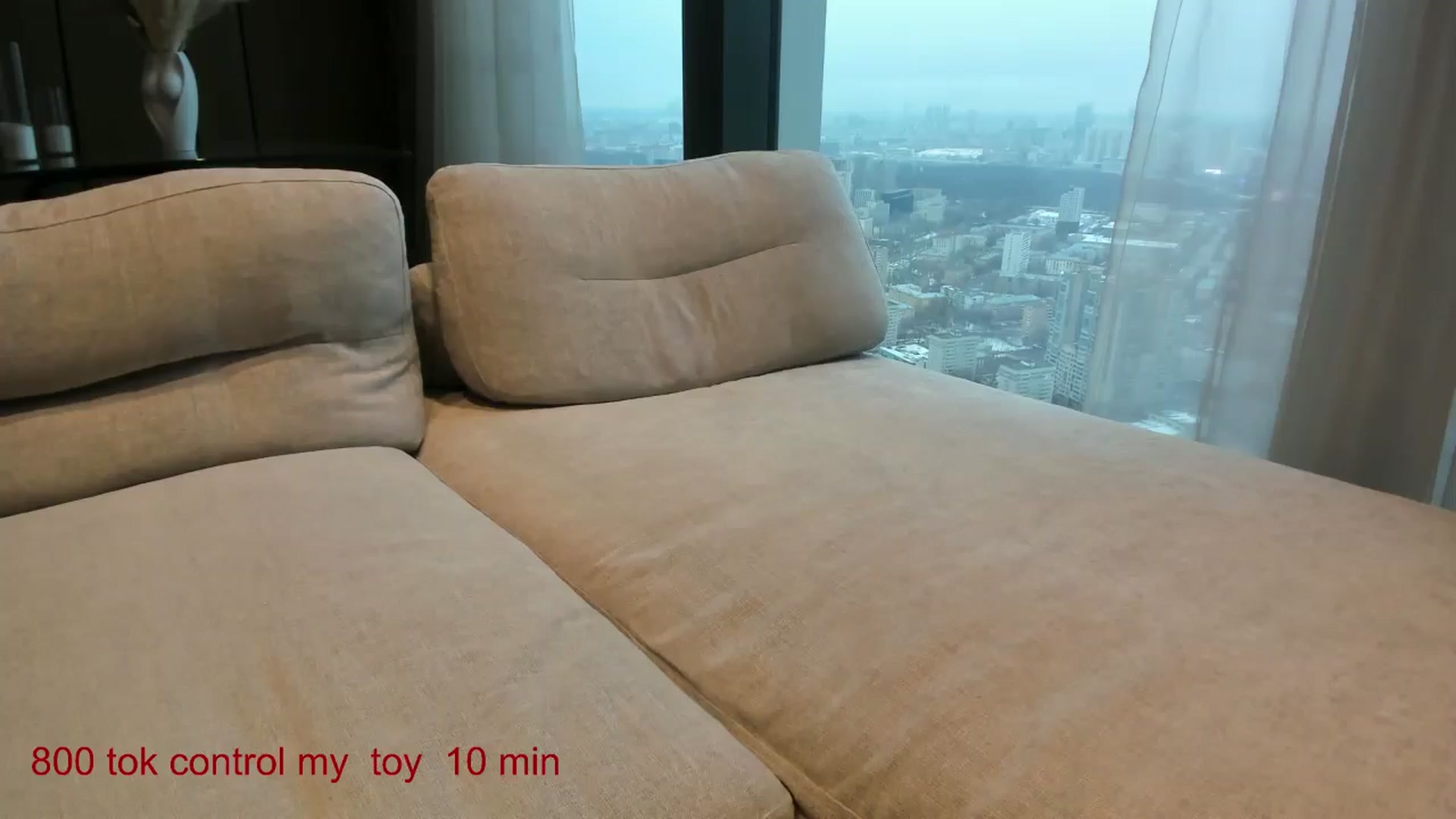 Gallery image thumbnail from CarolinaHerer's myfreecams stream on, 12/29/2024, 12:59 image 3 of 20