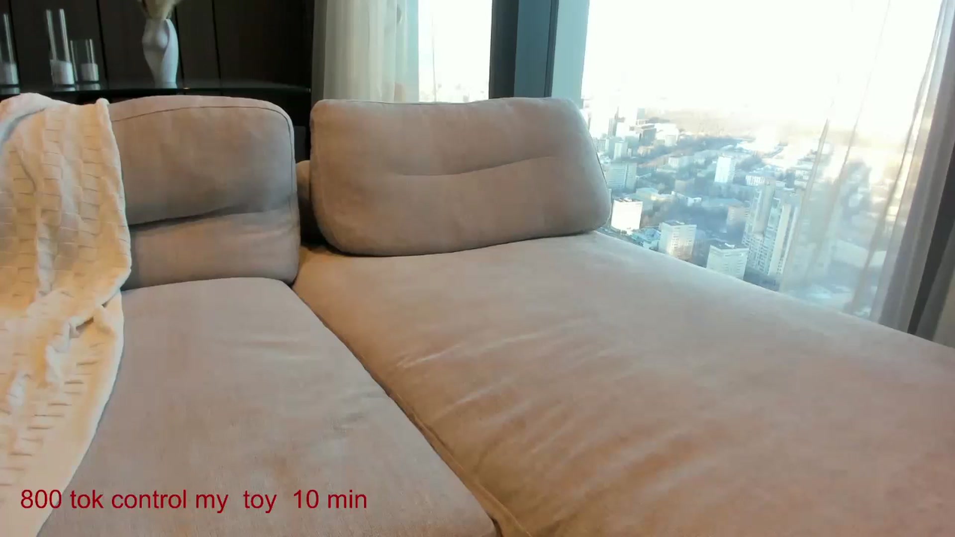 Gallery image thumbnail from CarolinaHerer's myfreecams stream on, 01/09/2025, 11:46 image 16 of 20