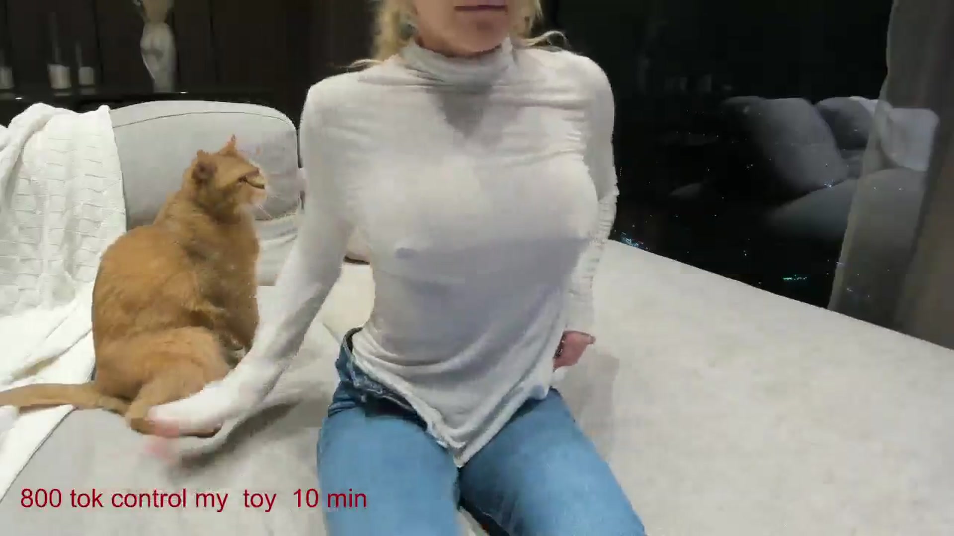 Gallery image thumbnail from CarolinaHerer's myfreecams stream on, 01/11/2025, 14:39 image 17 of 20