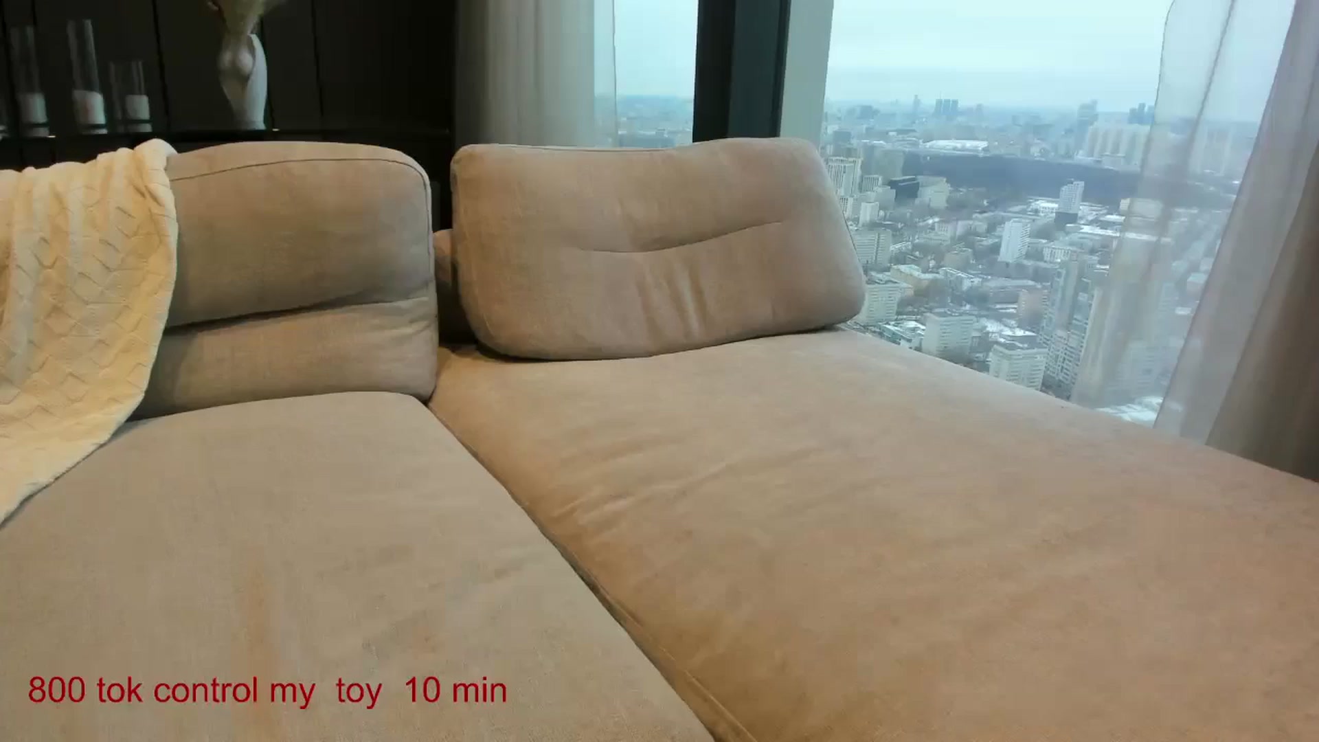 Gallery image thumbnail from CarolinaHerer's myfreecams stream on, 01/16/2025, 11:54 image 9 of 20