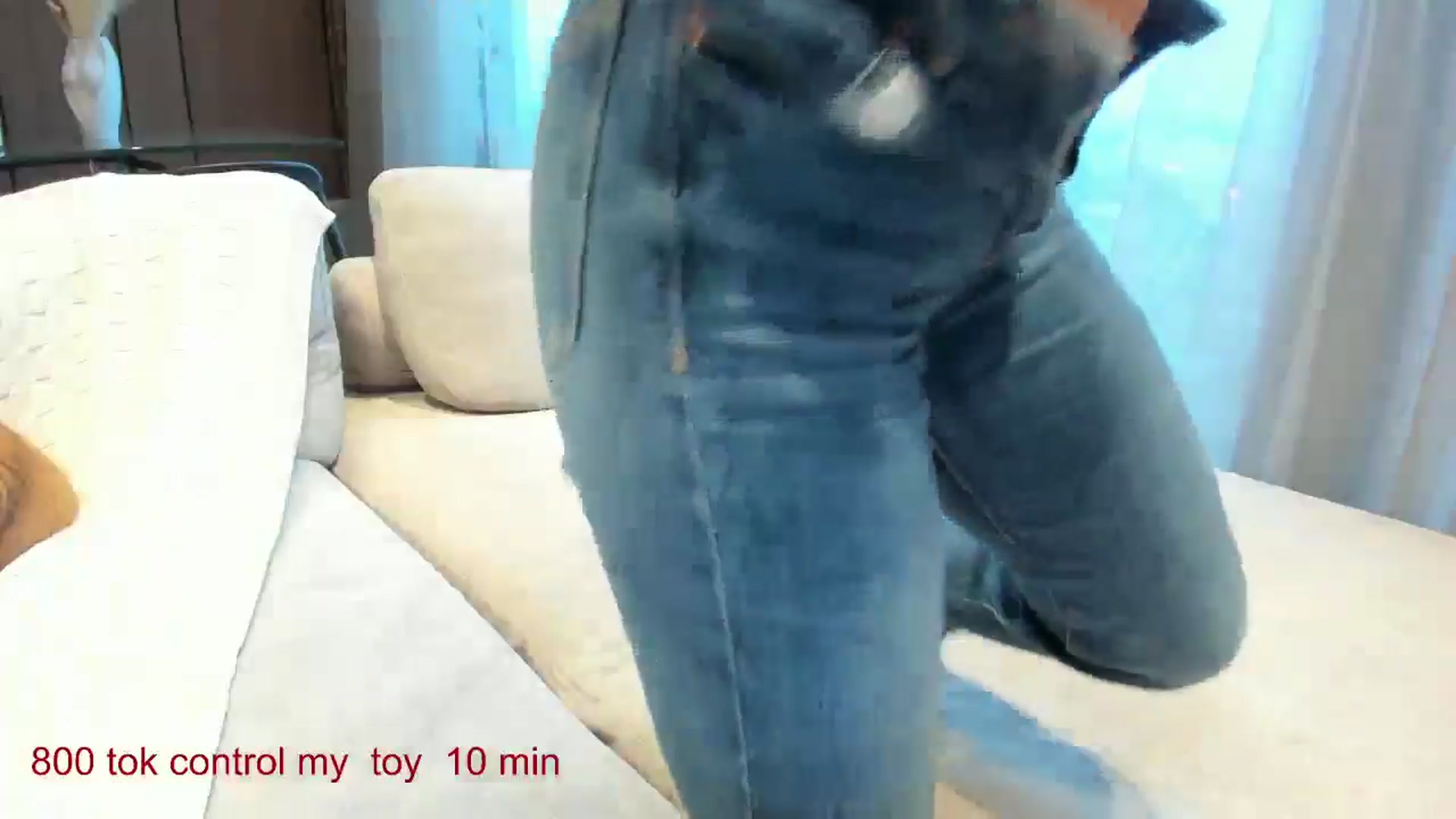 Gallery image thumbnail from CarolinaHerer's myfreecams stream on, 01/28/2025, 11:58 image 15 of 20