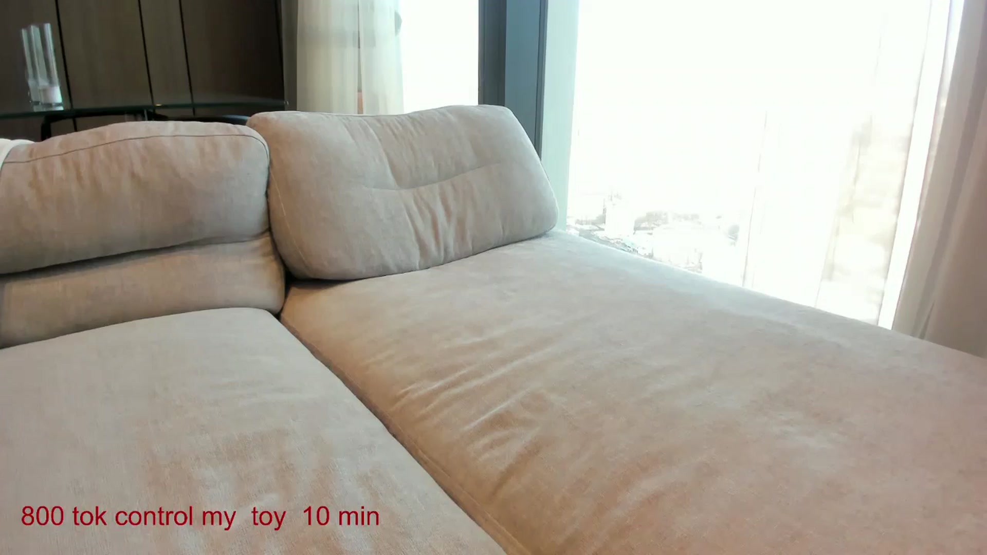 Gallery image thumbnail from CarolinaHerer's myfreecams stream on, 02/22/2025, 12:32 image 15 of 20