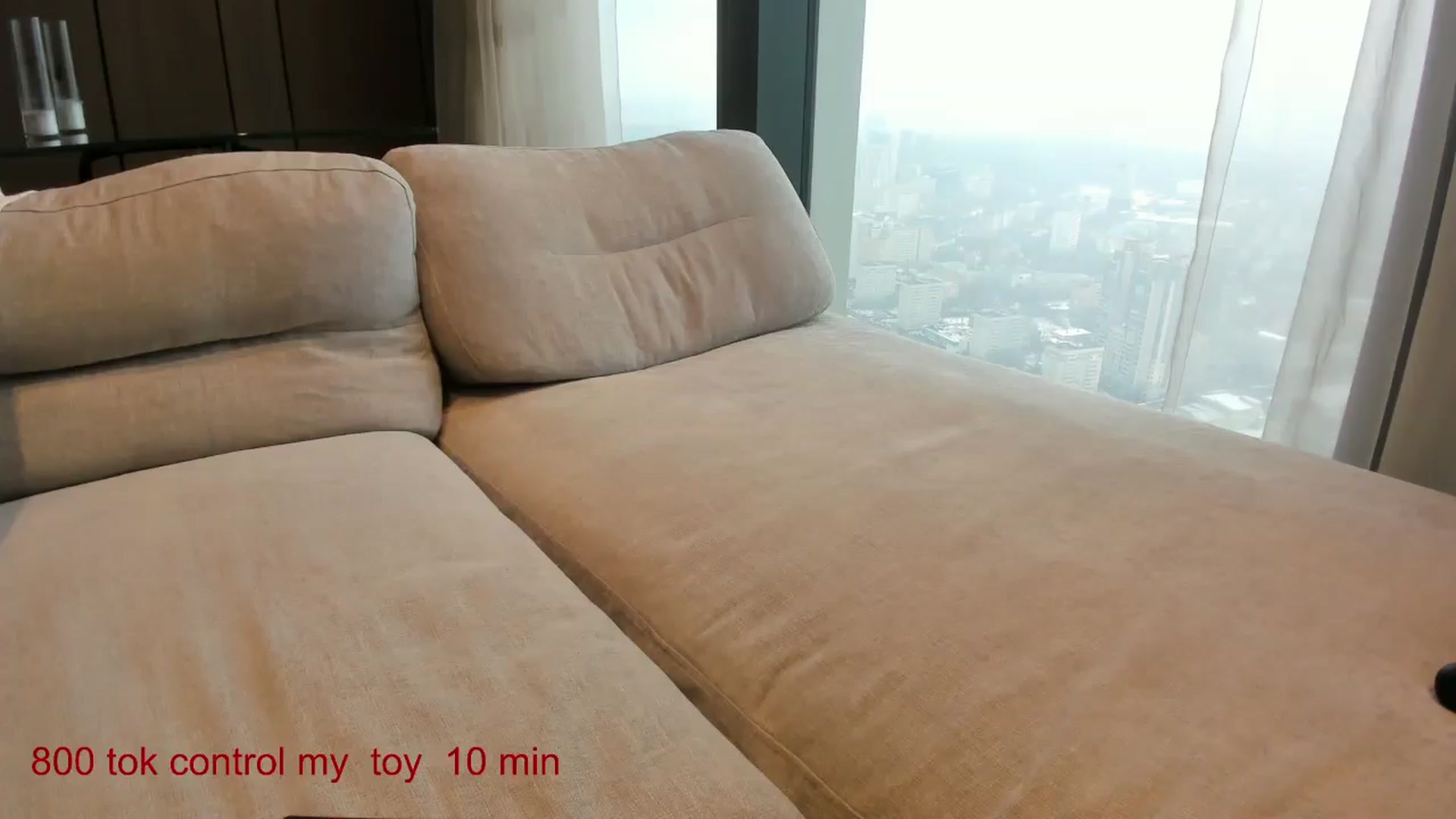 Gallery image thumbnail from CarolinaHerer's myfreecams stream on, 03/02/2025, 09:14 image 2 of 20