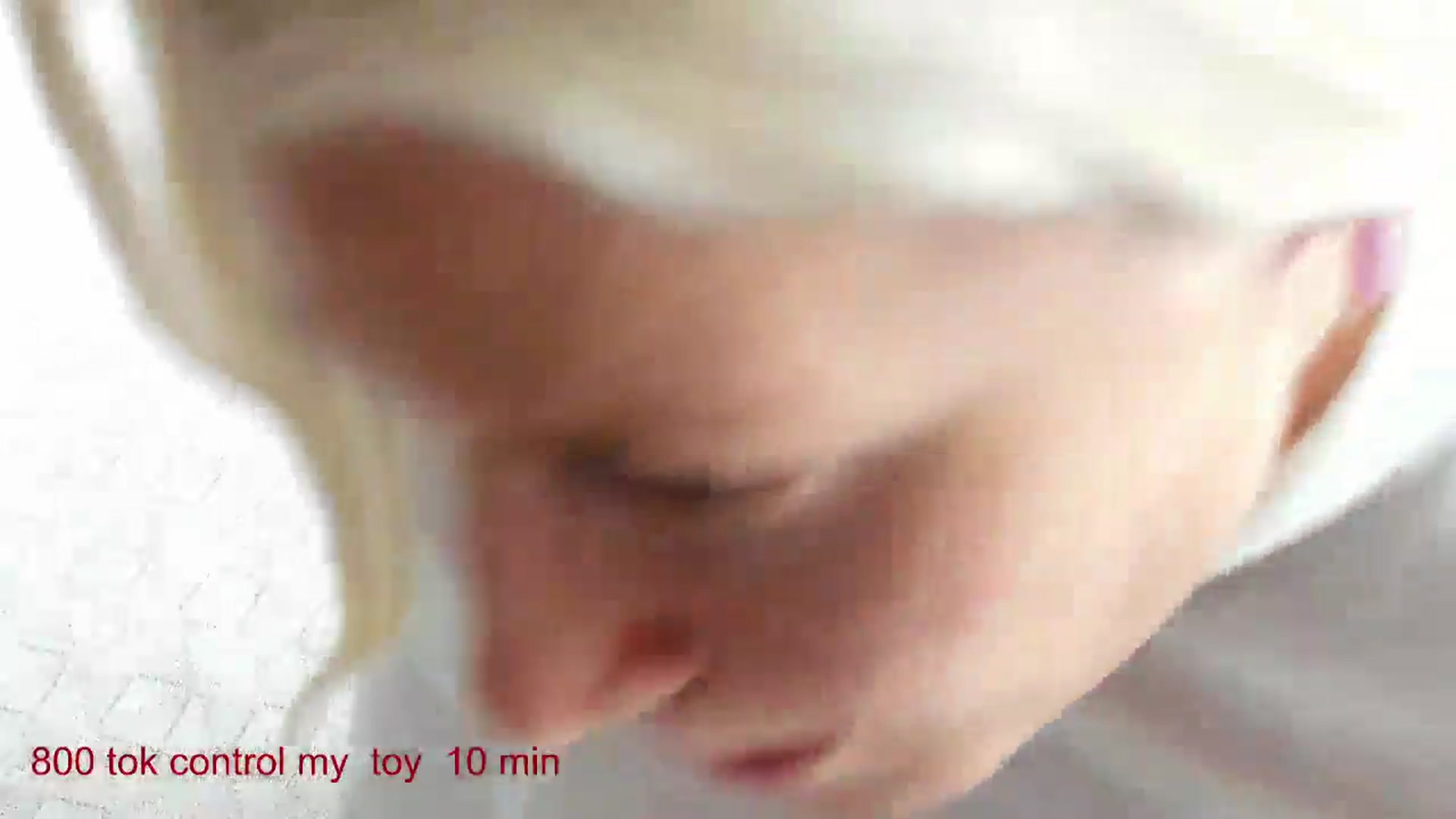 Gallery image thumbnail from CarolinaHerer's myfreecams stream on, 06/08/2025, 11:45 image 14 of 20