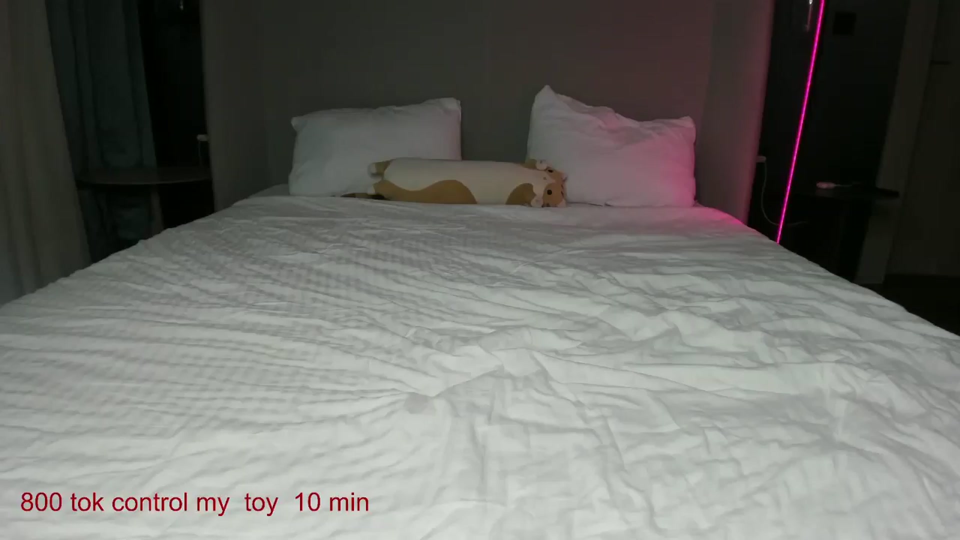 Gallery image thumbnail from CarolinaHerer's myfreecams stream on, 06/27/2025, 11:45 image 2 of 20