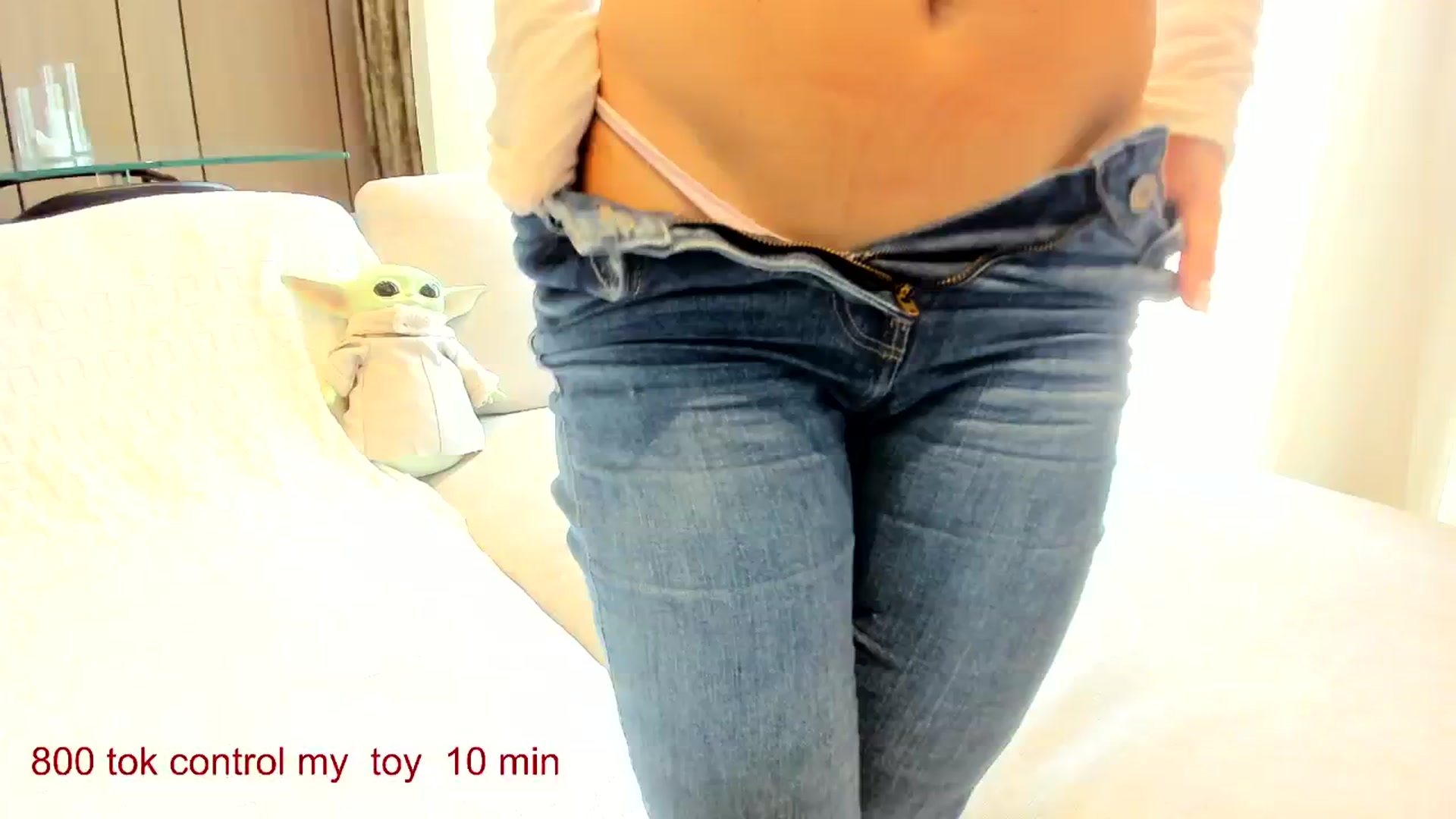 Gallery image thumbnail from CarolinaHerer's myfreecams stream on, 08/13/2025, 10:55 image 12 of 20